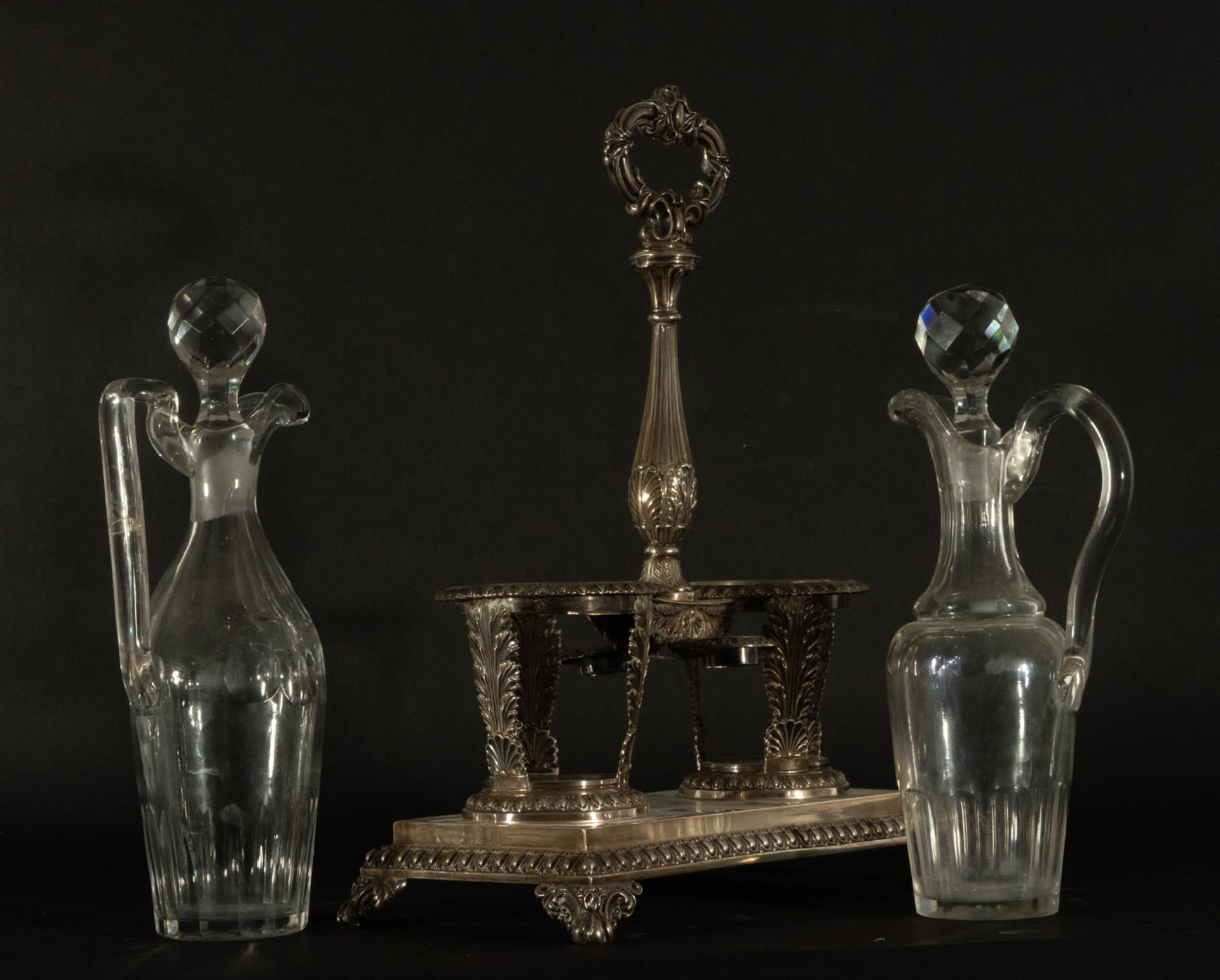 Silver support with silver oil and cruet, France, 19th century