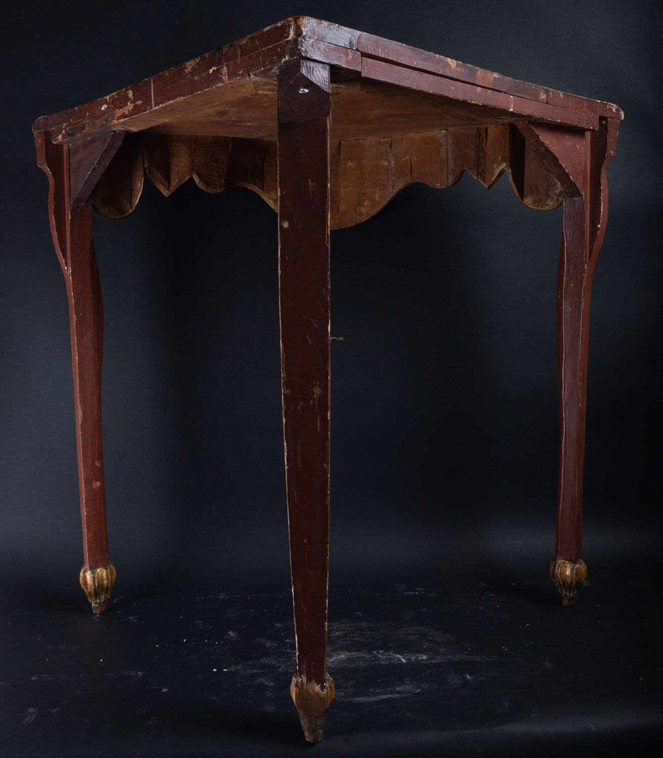 Very rare pair of colonial corner cabinets in finely gilded and sgraffito wood, Mexico, 18th century - Image 3 of 8