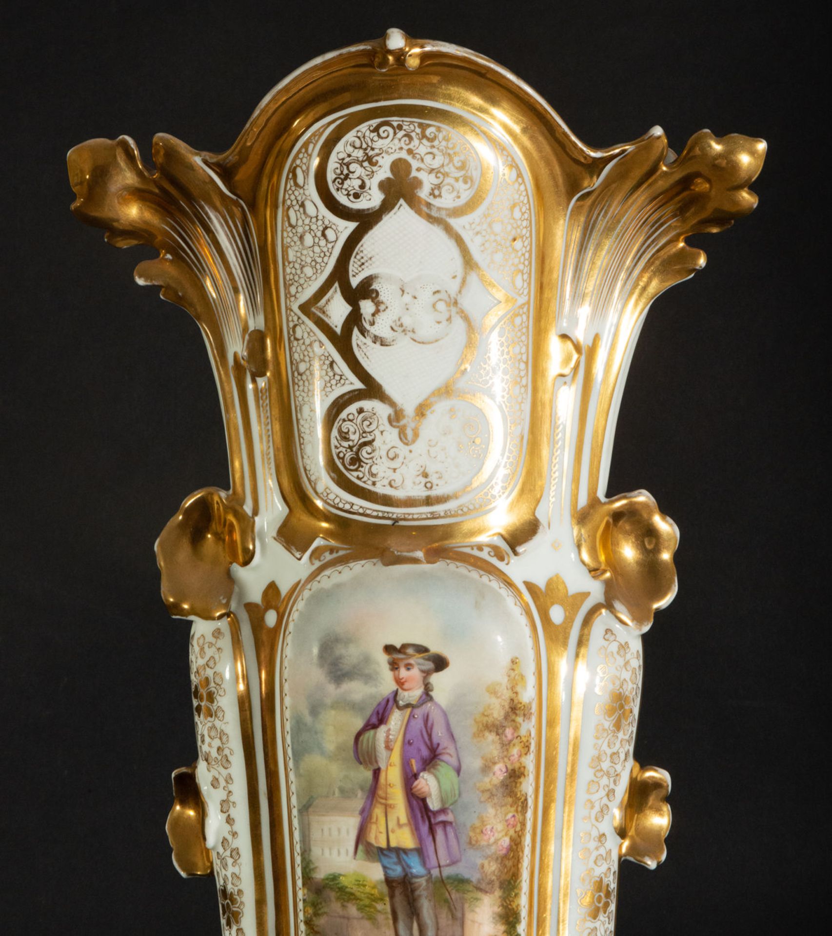 Elegant Pair of Old Paris Porcelain Vases, 19th century - Image 4 of 11