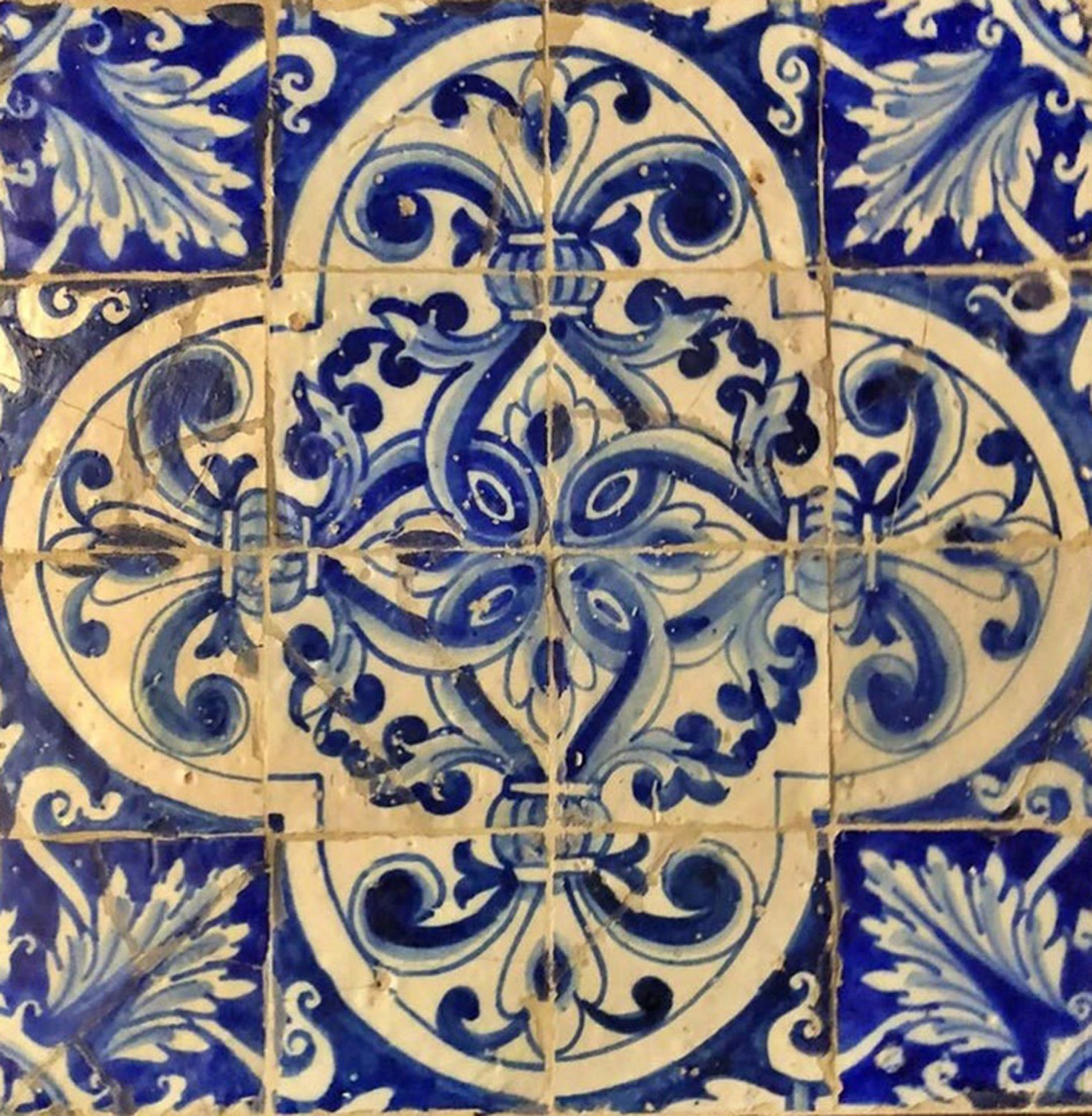 Panel of Portuguese Azulejos from the 17th century - Image 4 of 5