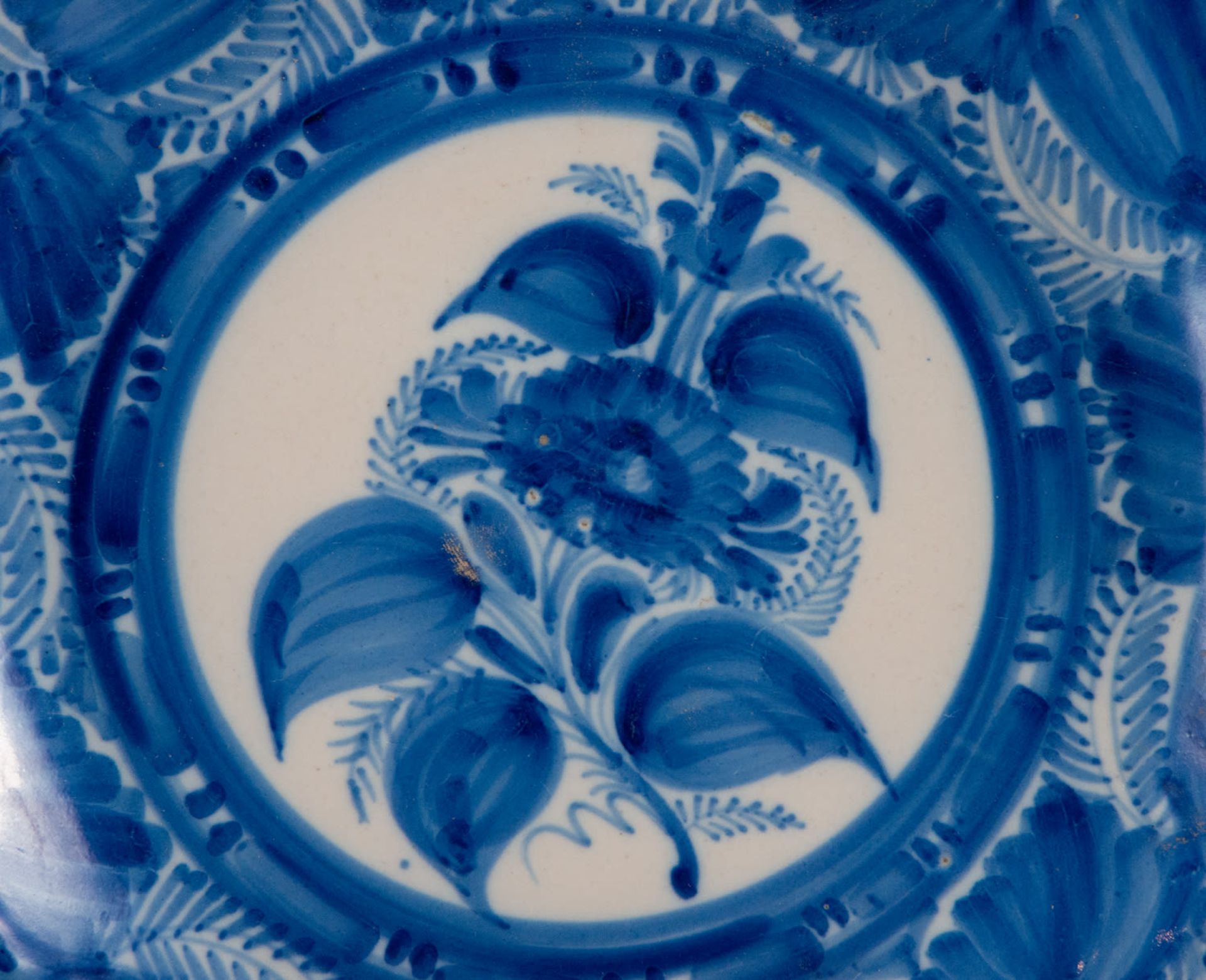 Ceramic plate from Manises, 19th century - Image 2 of 4