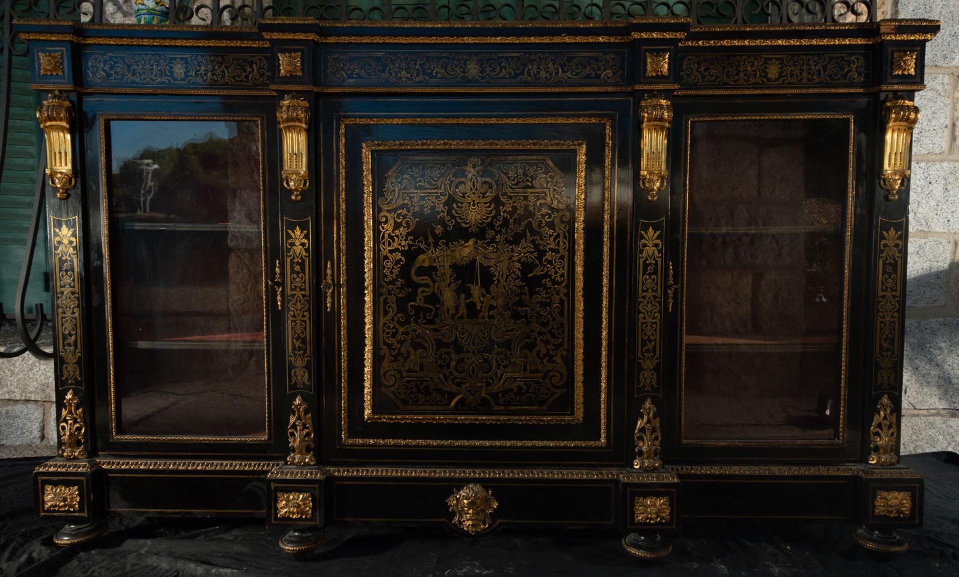 Spectacular BoullŽ Library Furniture Napoleon III period, 19th century