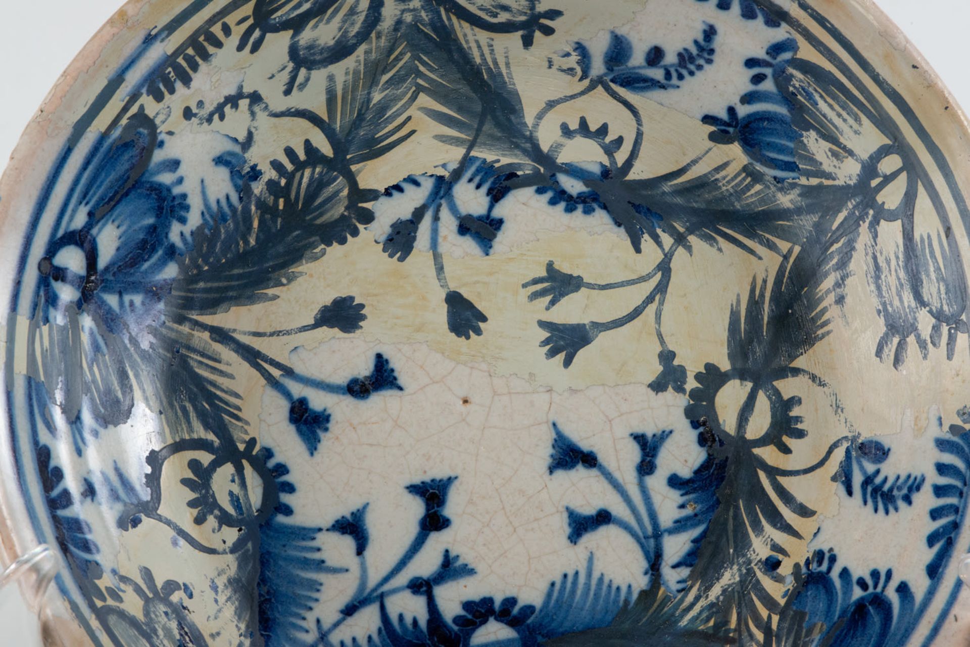 Ceramic plate from Manises, 19th century - Image 2 of 3