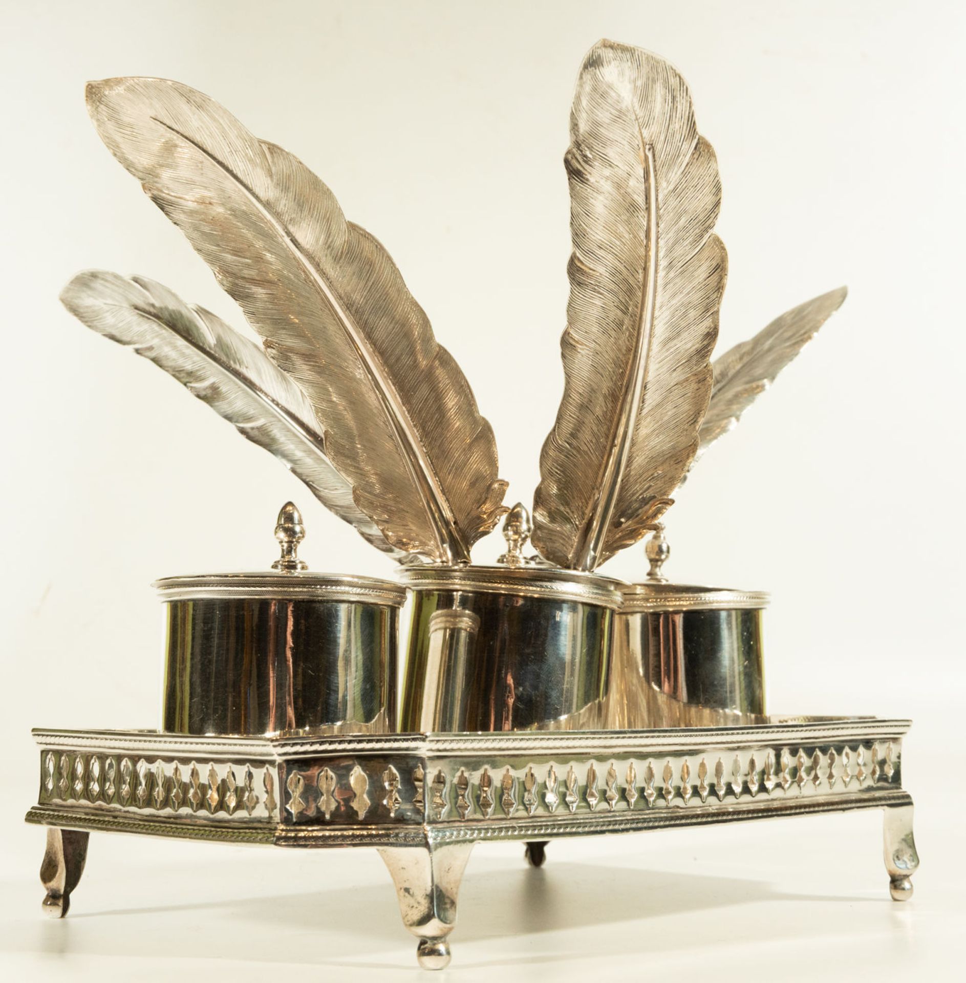 Writing Set with Silver Feathers, XIX century contrasts of Law on the base - Image 6 of 6