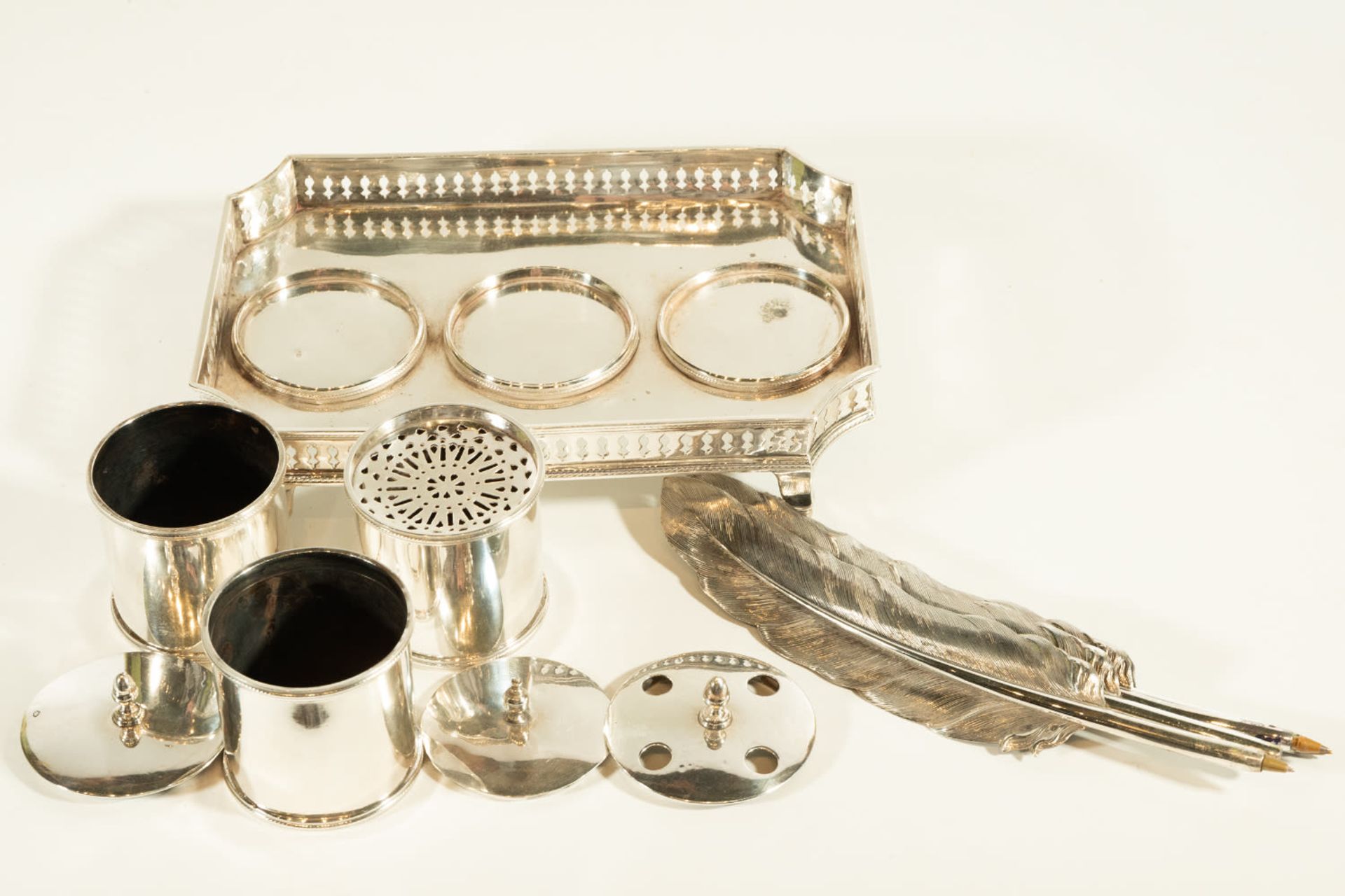 Writing Set with Silver Feathers, XIX century contrasts of Law on the base - Image 2 of 6