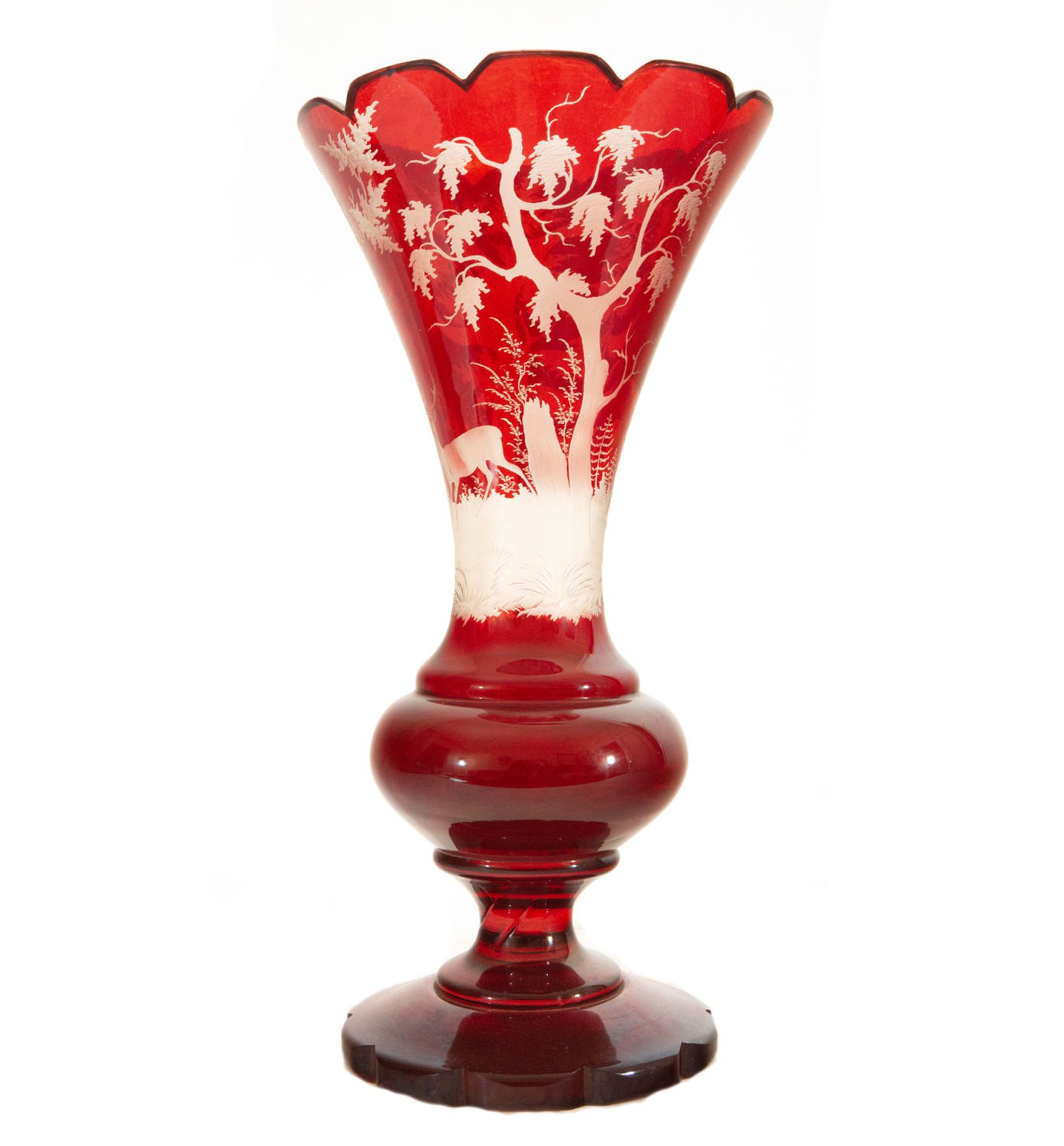 Bohemian crystal vase with deer motifs, 19th century - Bild 3 aus 5