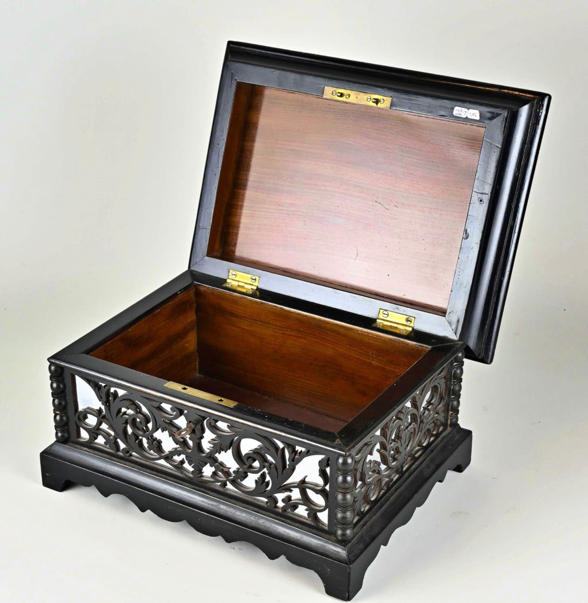 Napoleon III style jewelry box in wood and mirrors, 19th century