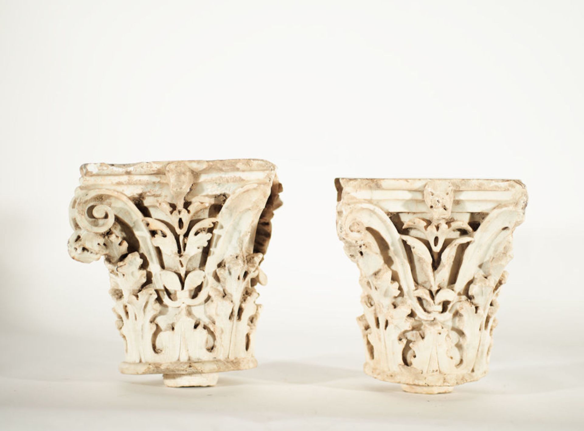 Magnificent Pair of Corinthian Capitals, possibly Roman Empire, Flavian period, 2nd - 3rd century AD - Image 2 of 4