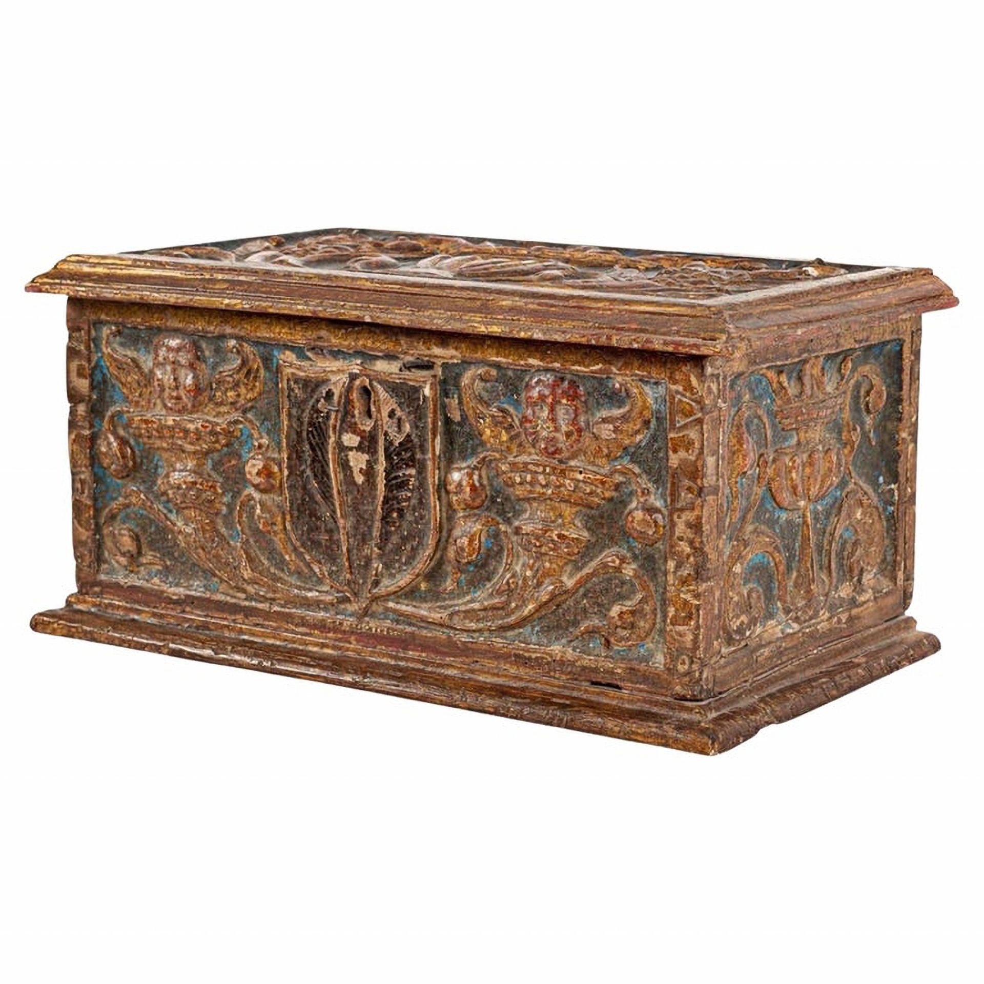 Aragonese Renaissance chest, 16th century