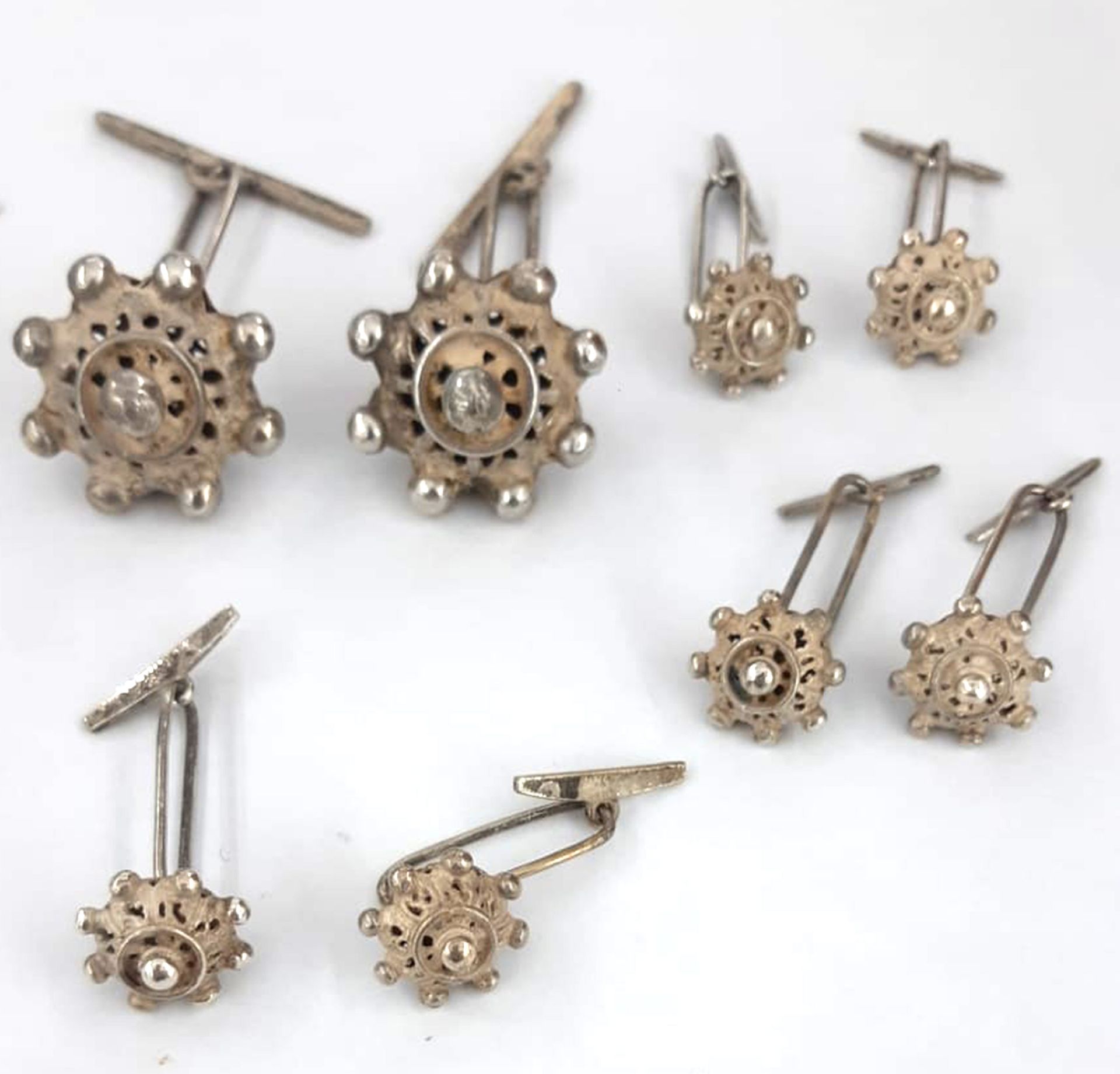 Set of seventeenth-century silver buckles from Salamanca