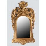 Carlos III period mirror in carved and gilded wood, 18th century