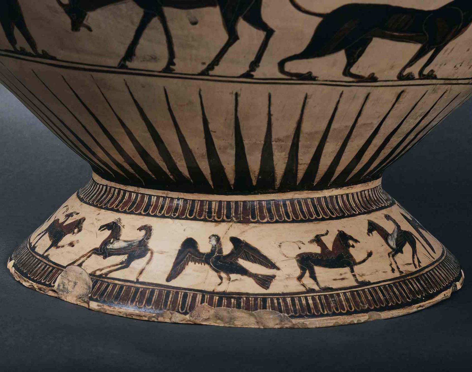 Large Crater following Classical Greek models, painted terracotta, Naples, 19th century - Image 5 of 7