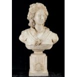 Immortal French bust in marble representing Marie Antoinette, 18th century