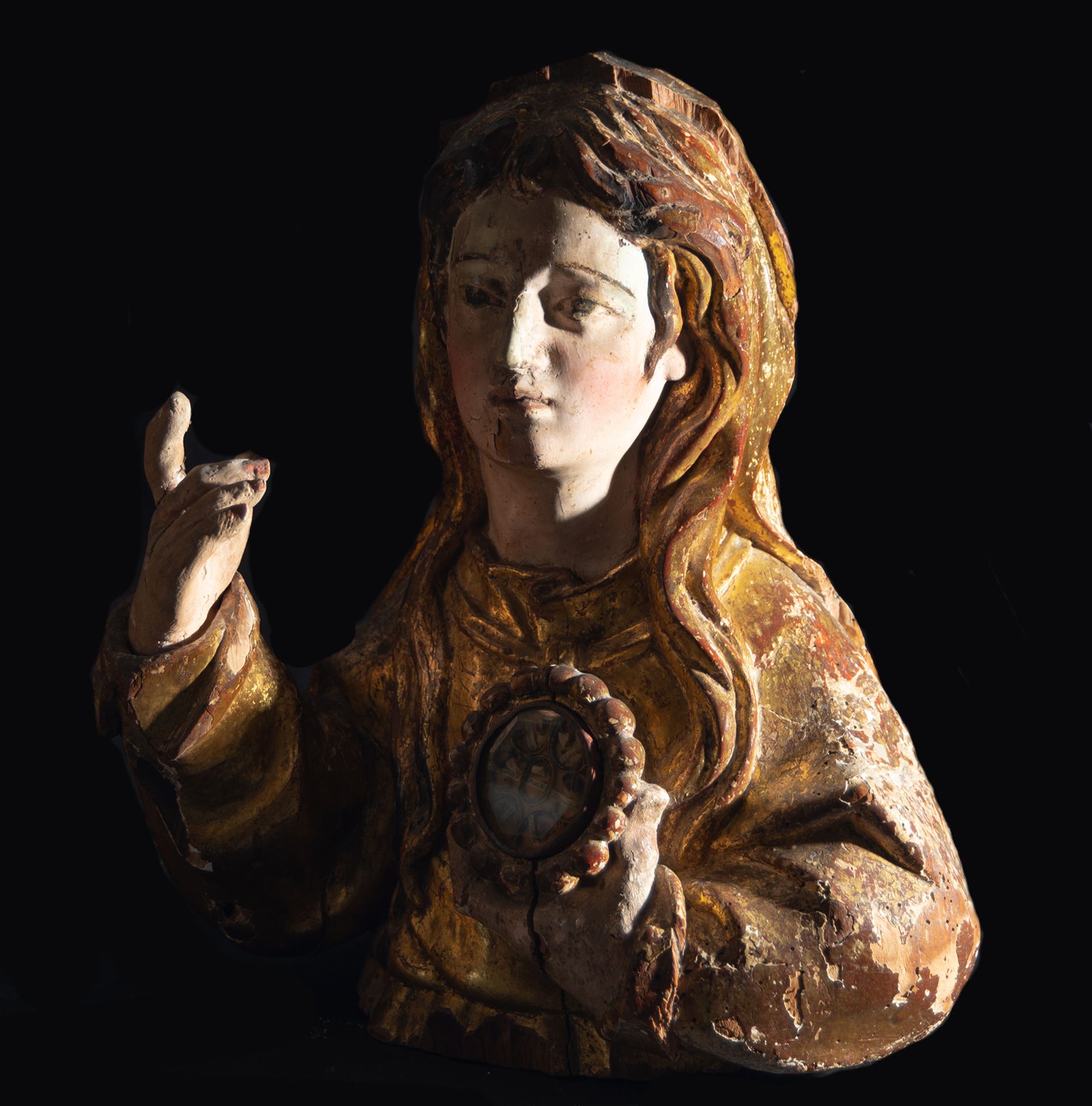 Important Reliquary Bust of Femaile Sainte in wood, Spanish school from the second half of the 16th  - Image 3 of 7