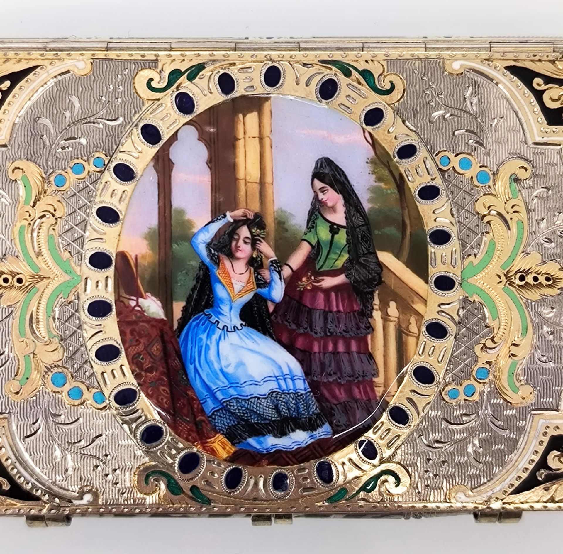 Etui Voyage in silver with a double-sided gallant scene and gold guilloché enamel, 19th century - Image 5 of 7