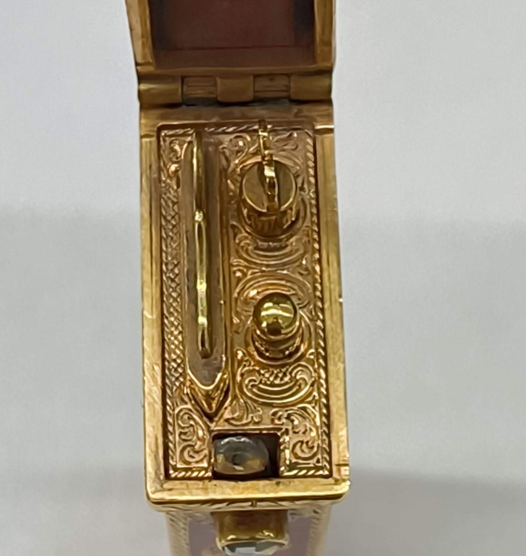 Etui in sterling gold and enamel set with rubies and old-cut diamond, Russian work from the early 20 - Image 8 of 8