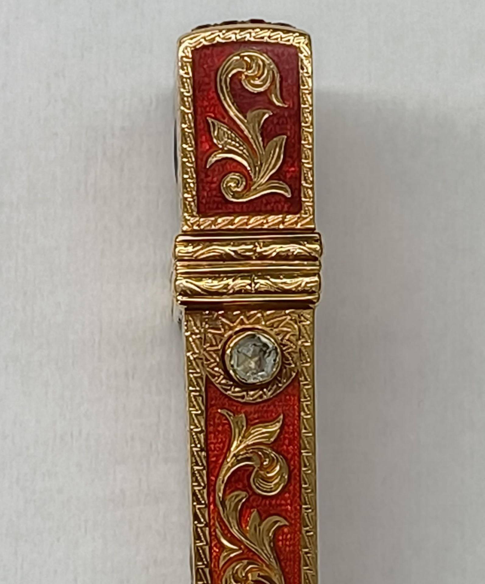 Etui in sterling gold and enamel set with rubies and old-cut diamond, Russian work from the early 20 - Image 6 of 8