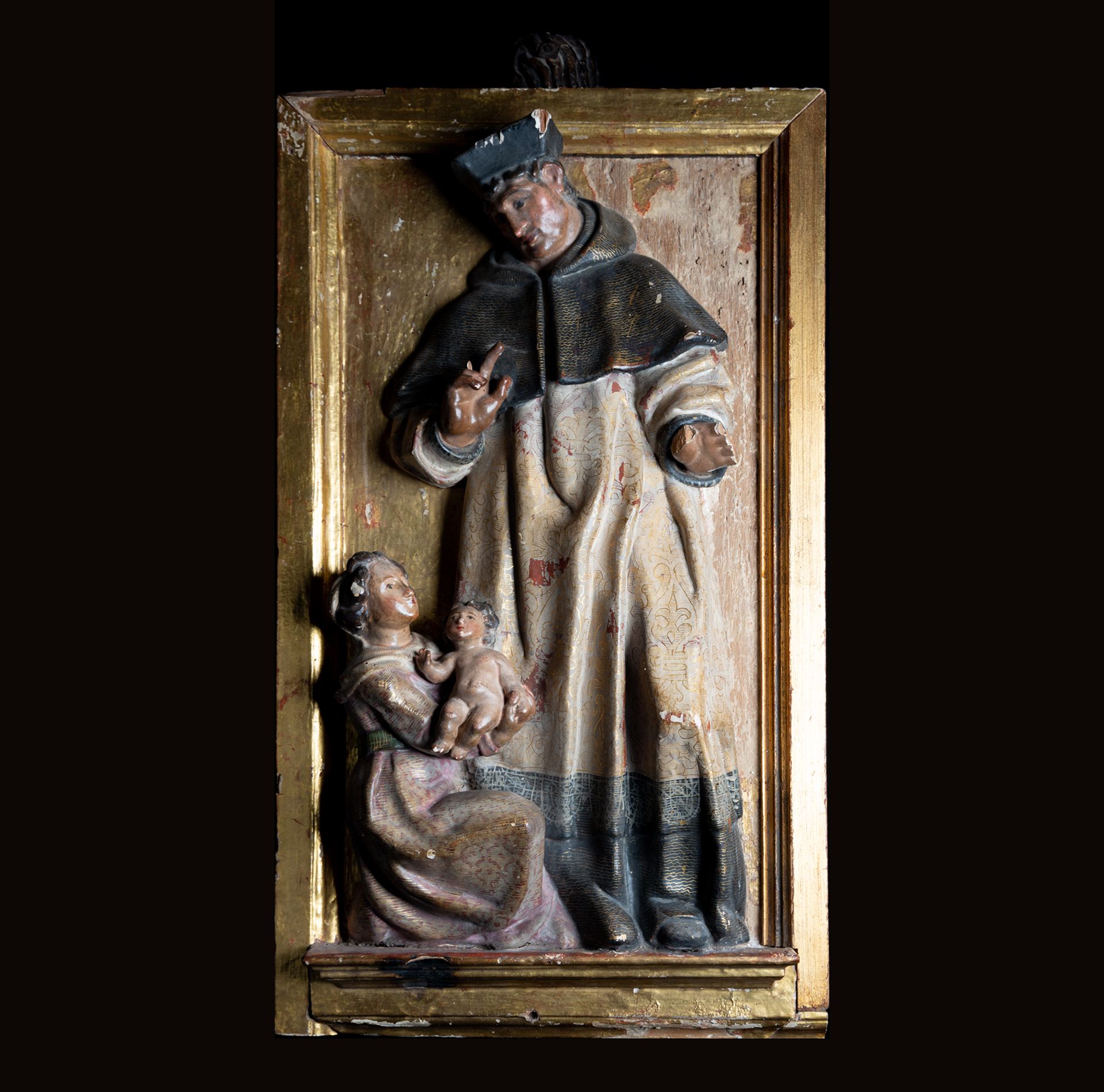 Plateresque relief in gilded and polychrome wood, Castilla, late 16th century