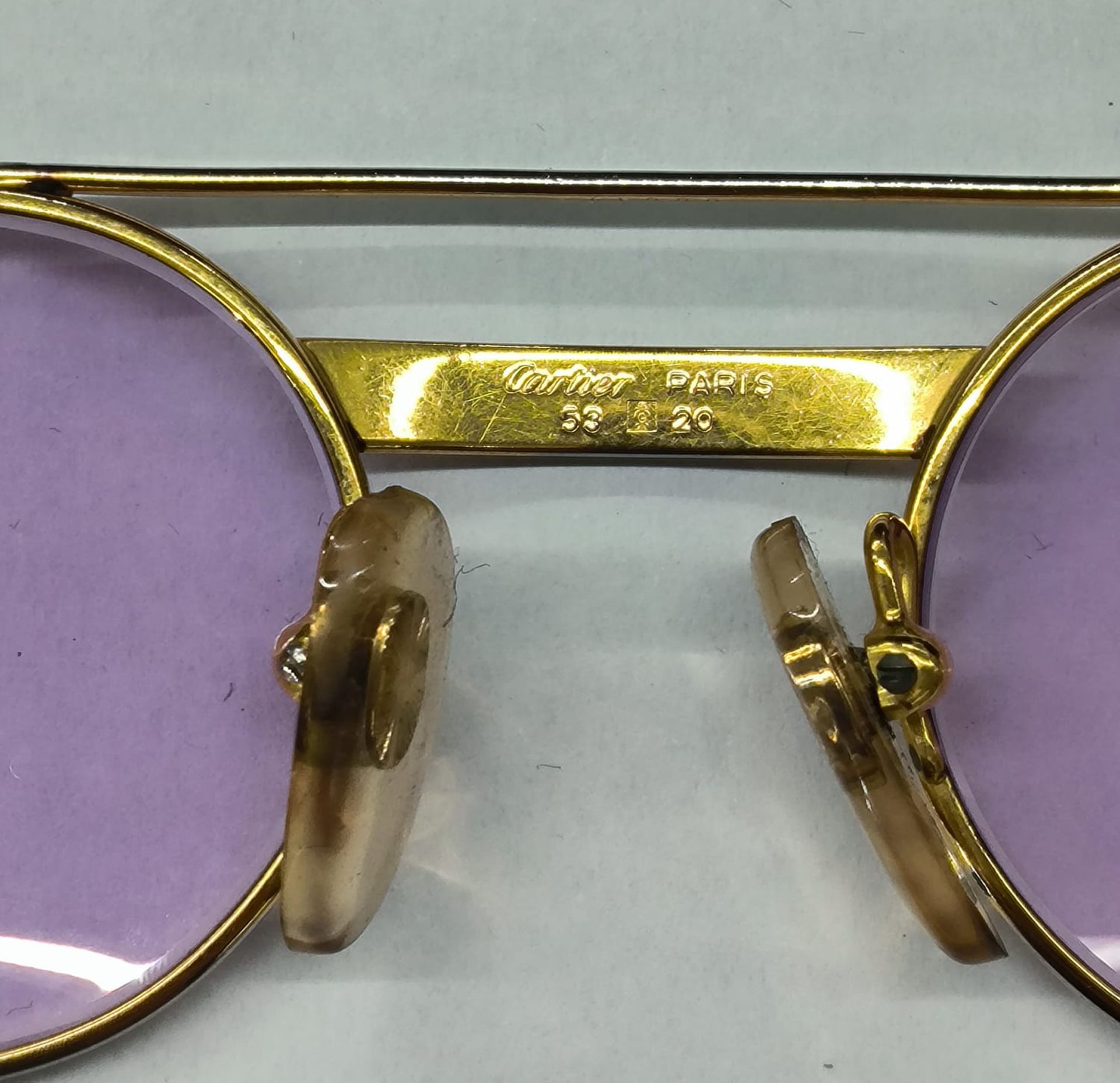 Elegant vintage Cartier sunglasses, 90s, purple lenses - Image 3 of 4