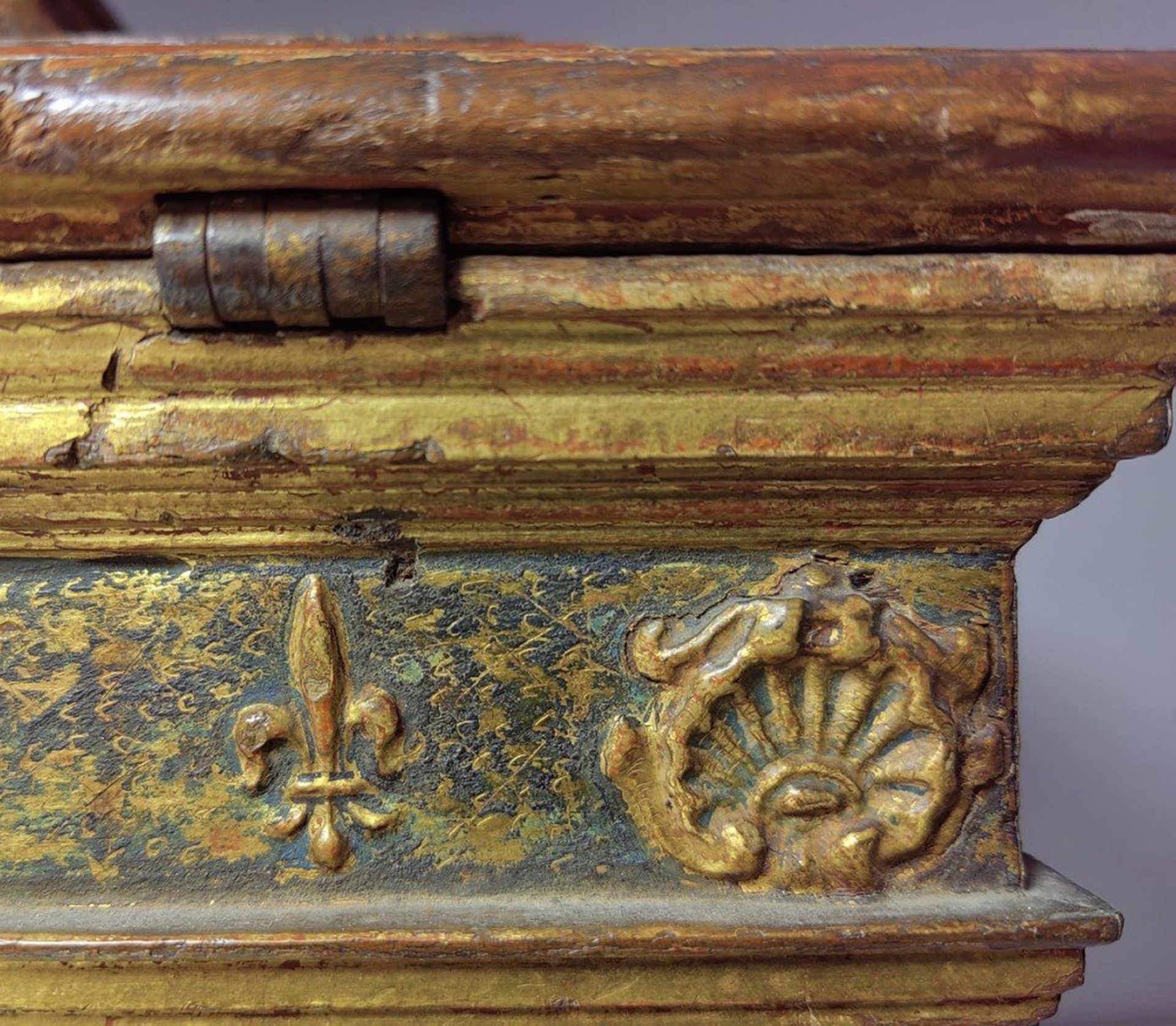 Rare Italian Medical Chest of the Renaissance, Milan or Vizcaya, made by the house of Medinaceli, he - Image 9 of 10