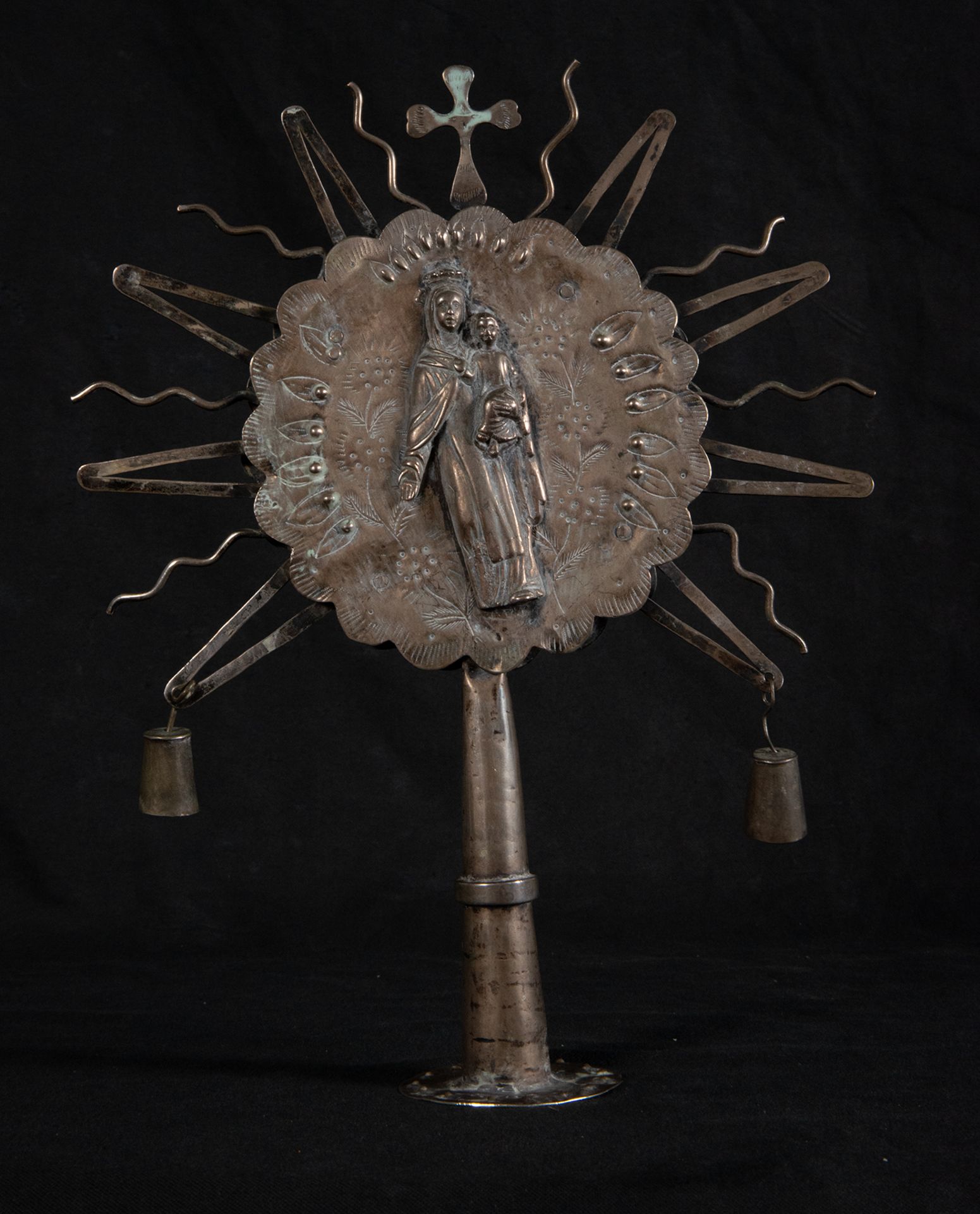 Auction of Processional Cane in Silver, Spanish or colonial Novohispano work from the 17th century - Bild 3 aus 3