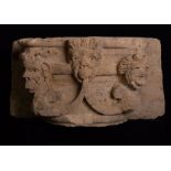Important Gothic Capital in carved limestone, French Medieval work from the 14th - 15th centuries
