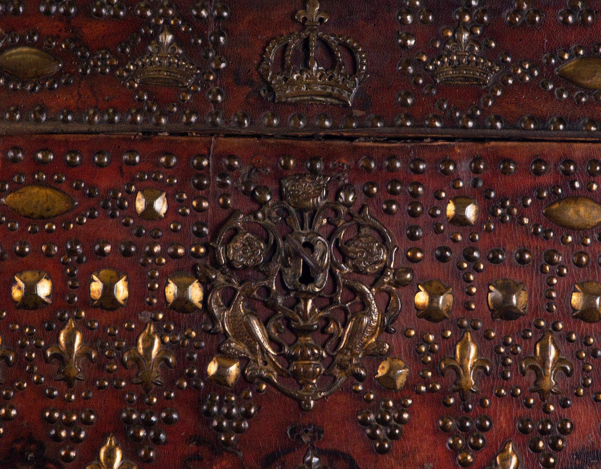 Important Royal Consort Travel Trunk, French work from the Louis XIV period, 17th century - Image 2 of 5