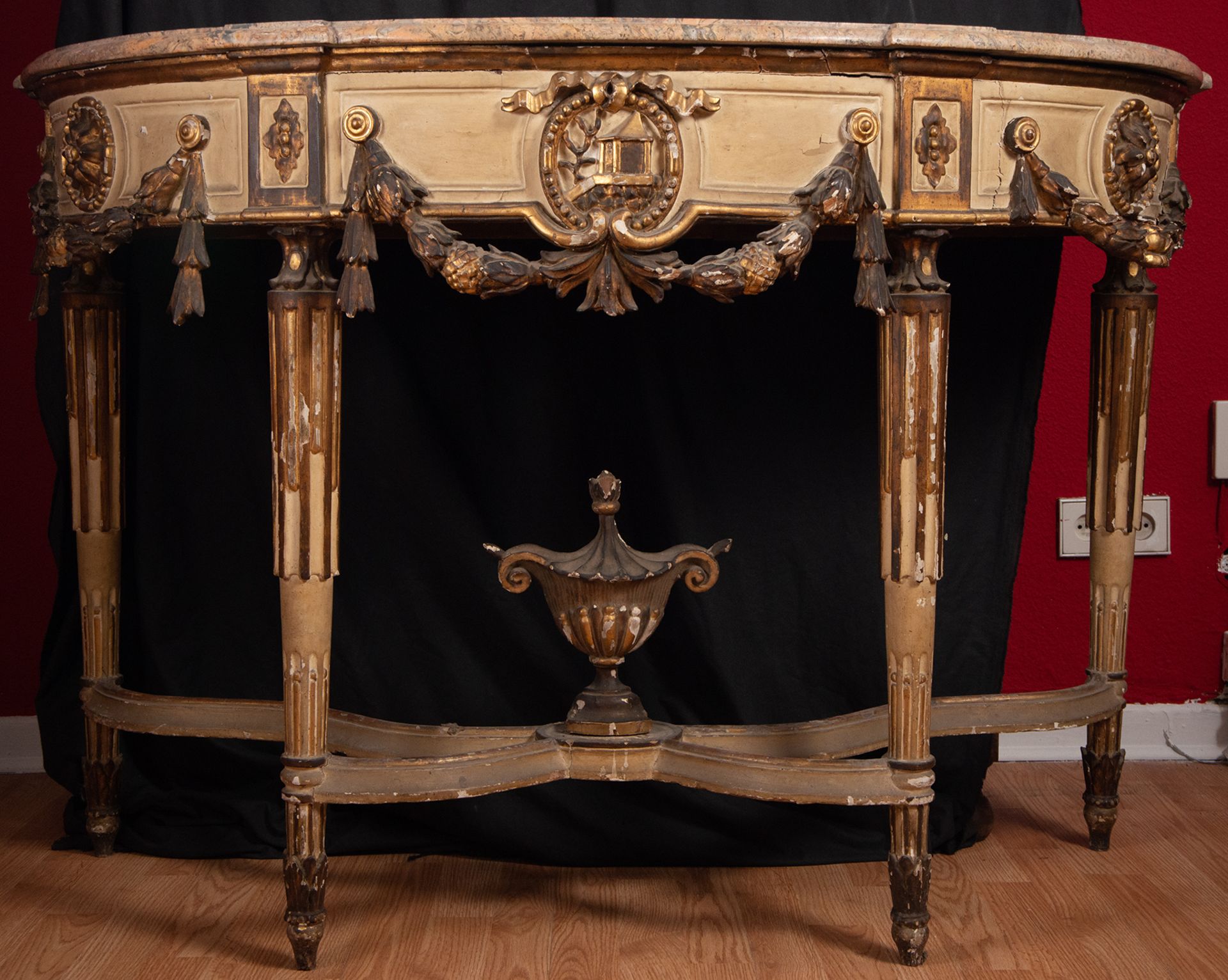 Exceptional 18th century Italian console table in gilded and lacquered wood, with a Siena marble top