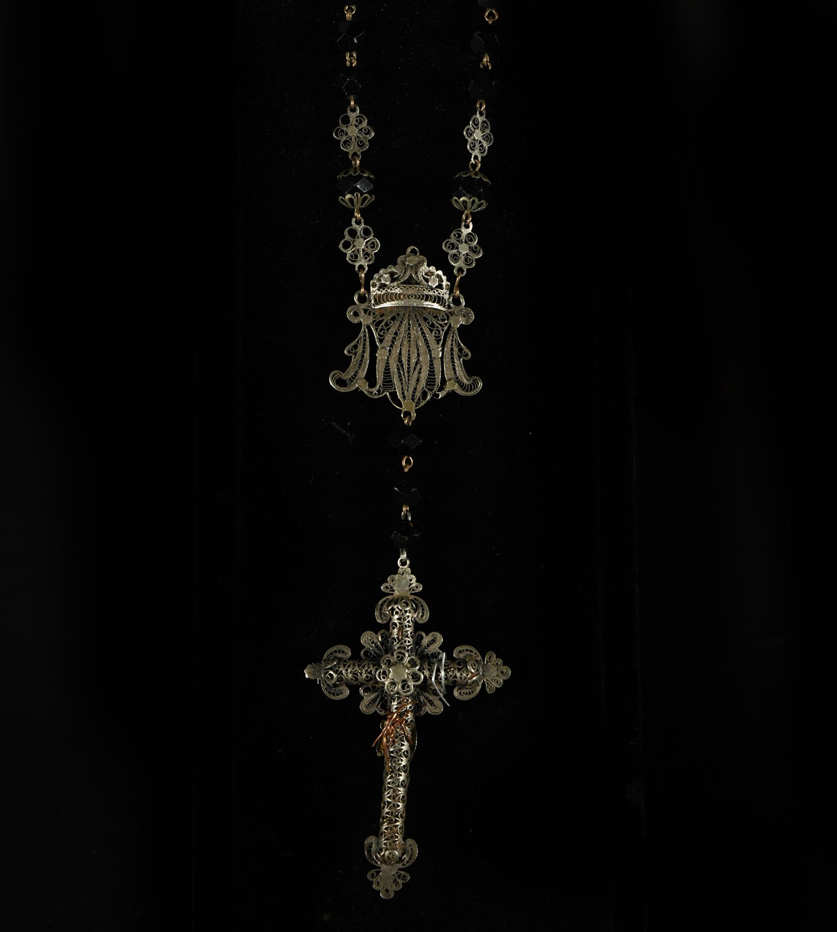 Rosary with Christ in silver and silver filigree, 19th century - Bild 2 aus 2