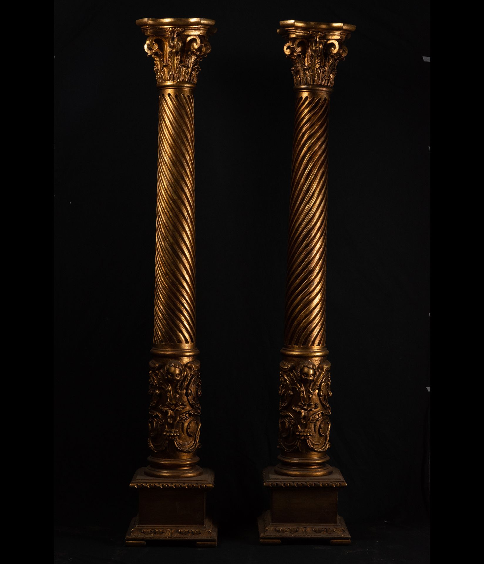 Pair of Large Corinthian-style golden columns, 20th century