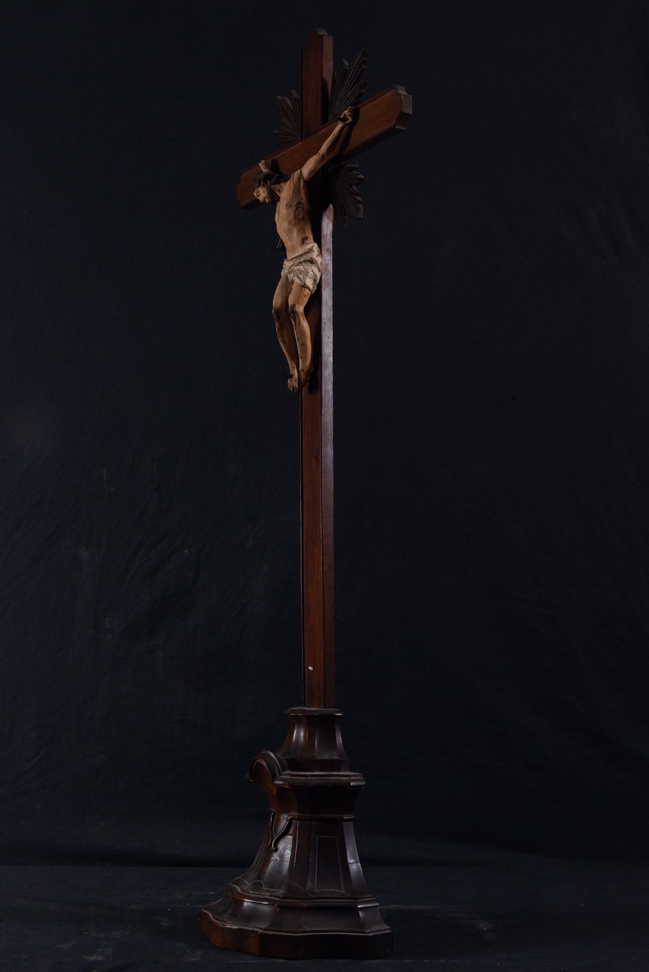 Christ on the Cross, colonial Quito or Guatemalan work from the 18th century - Image 3 of 7