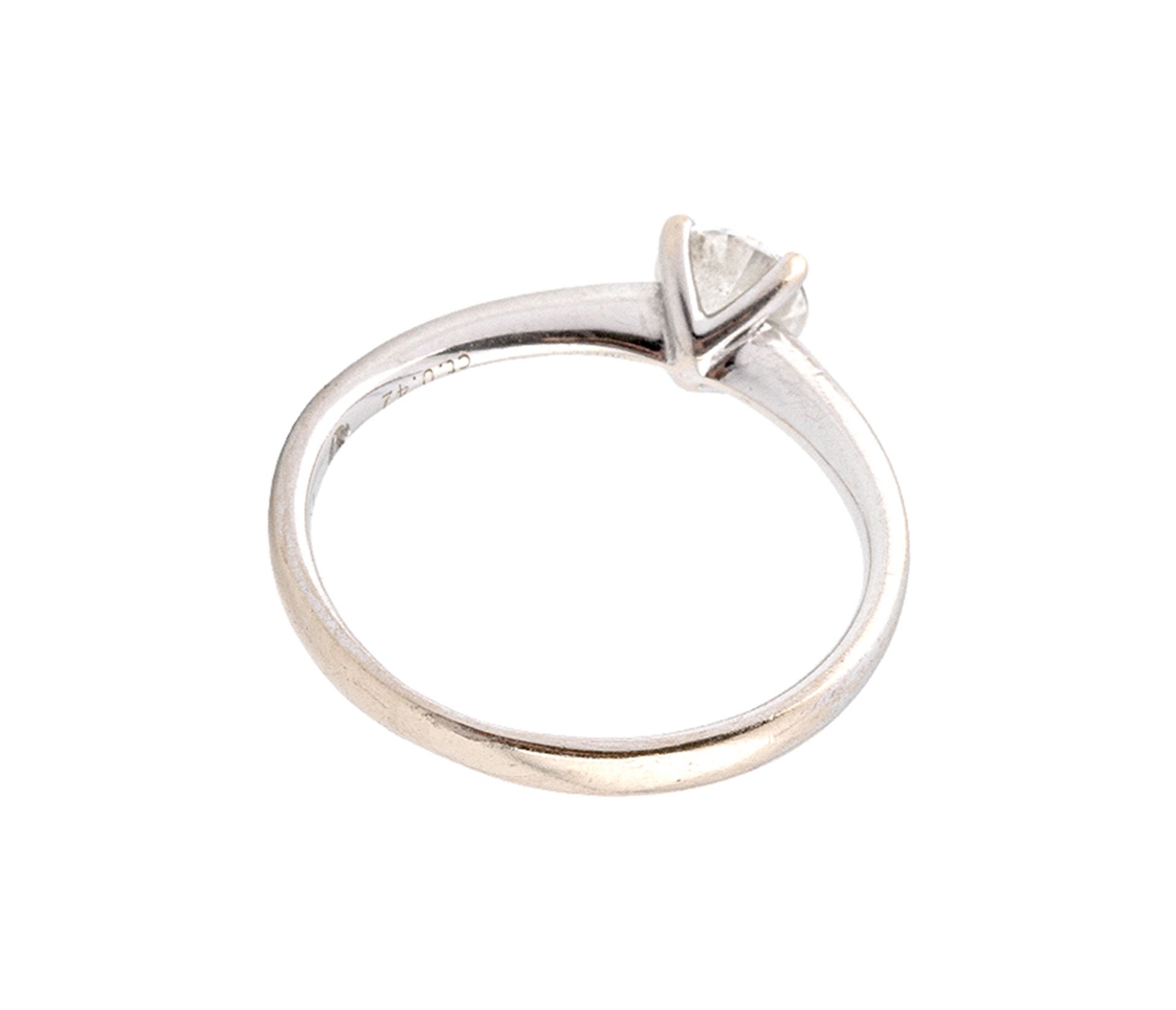 Solitaire ring in 18k white gold from the Rabat firm with a 0.42 ct central cut diamond - Bild 3 aus 3
