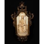 Important Madonna of Dieppe in carved ivory, with period frame in gilded wood in Cornucopis, 19th ce