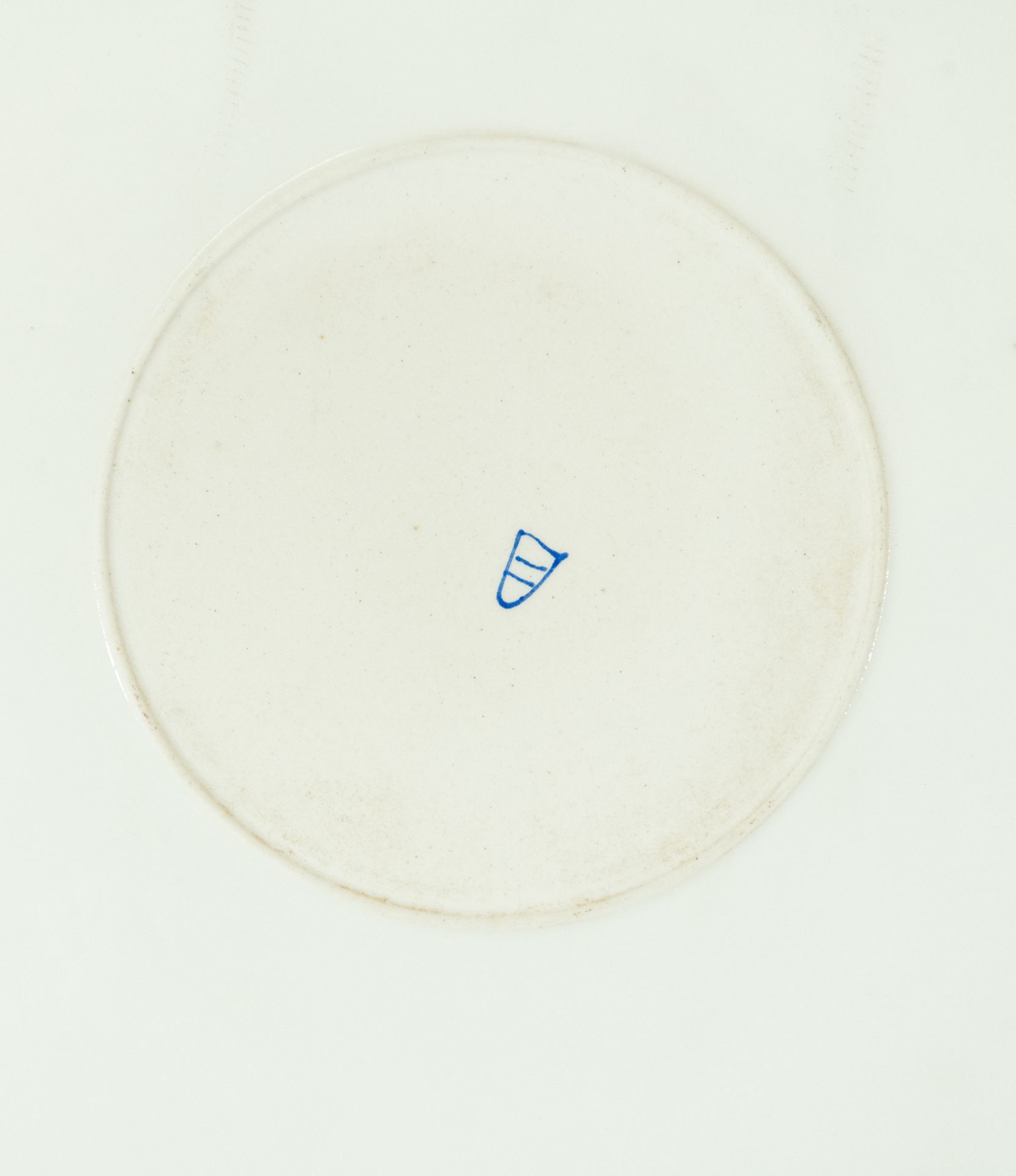 Important ceramic plate in Vienna porcelain, decorated by hand with motifs of Nymphs, 19th century - Image 3 of 3