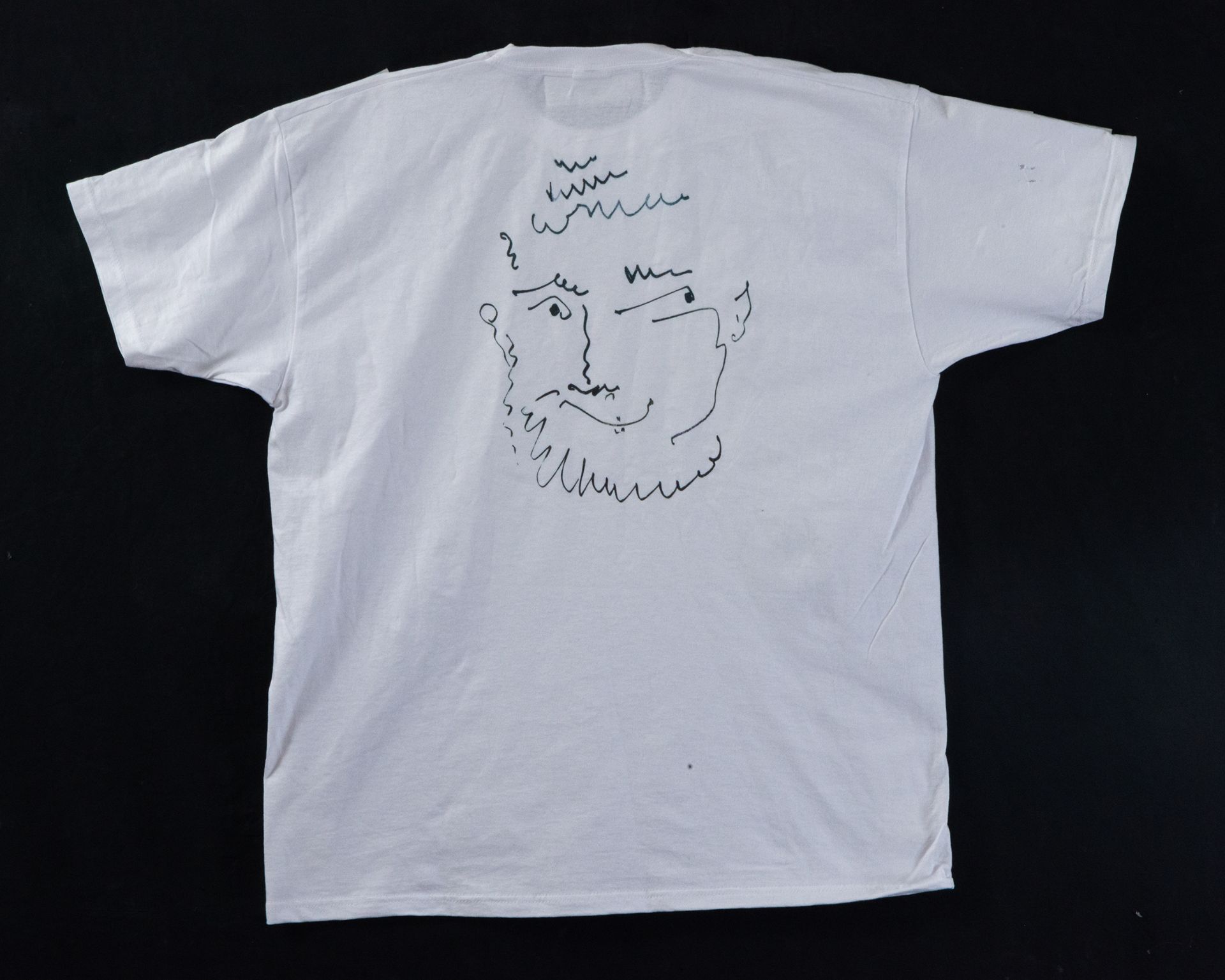 "Homage to Picasso", César deT-shirt inspired by the drawing of Bacchus by Picasso in the collection - Image 3 of 4