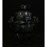 Decorative Chinese censer in lacquer, silver wire and mother-of-pearl inlays, XIX to XX centuries