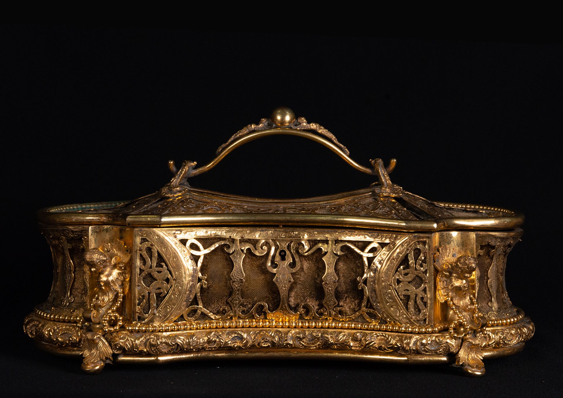 Precious French mercury-gilded chest or jewelry box, 19th century