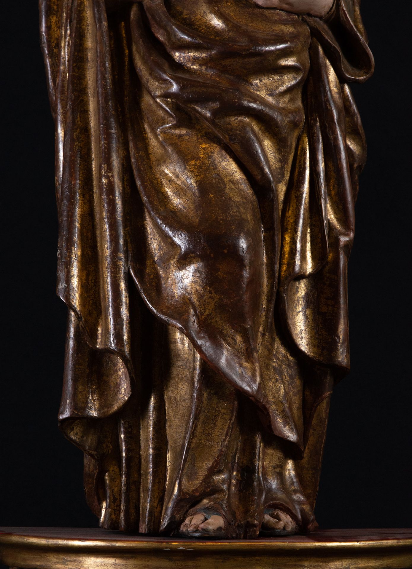 Spectacular Large Virgin with Child in her arms in wood carving, Romanist school of the 16th century - Image 3 of 9