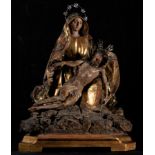 Exceptional Pieta depicting Mary with Christ in her arms, Guatemala, early 18th century Novohisopano