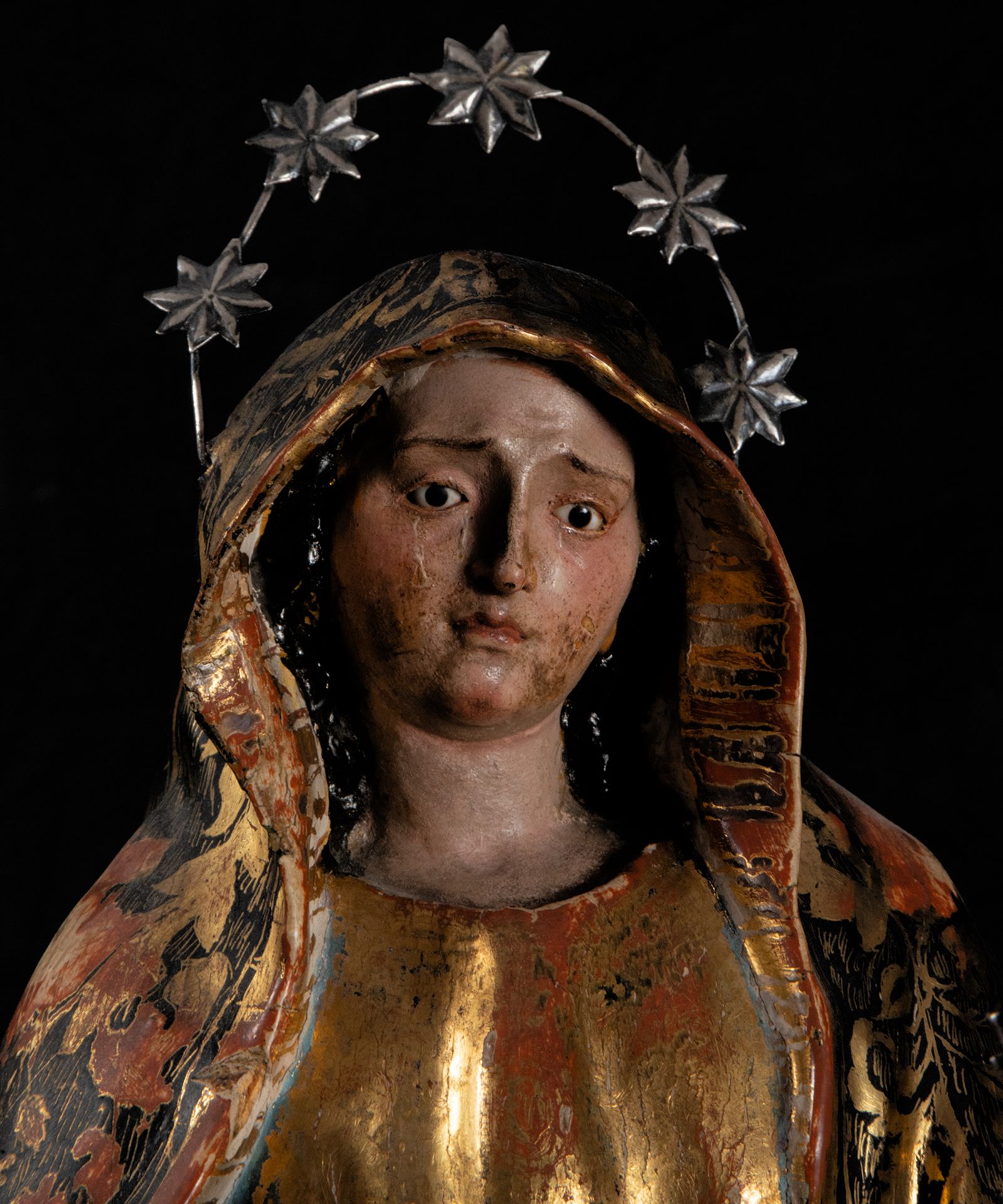 Exceptional Pieta depicting Mary with Christ in her arms, Guatemala, early 18th century Novohisopano - Image 2 of 8