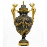 Important Large French vase with gilt bronze lid, 19th century