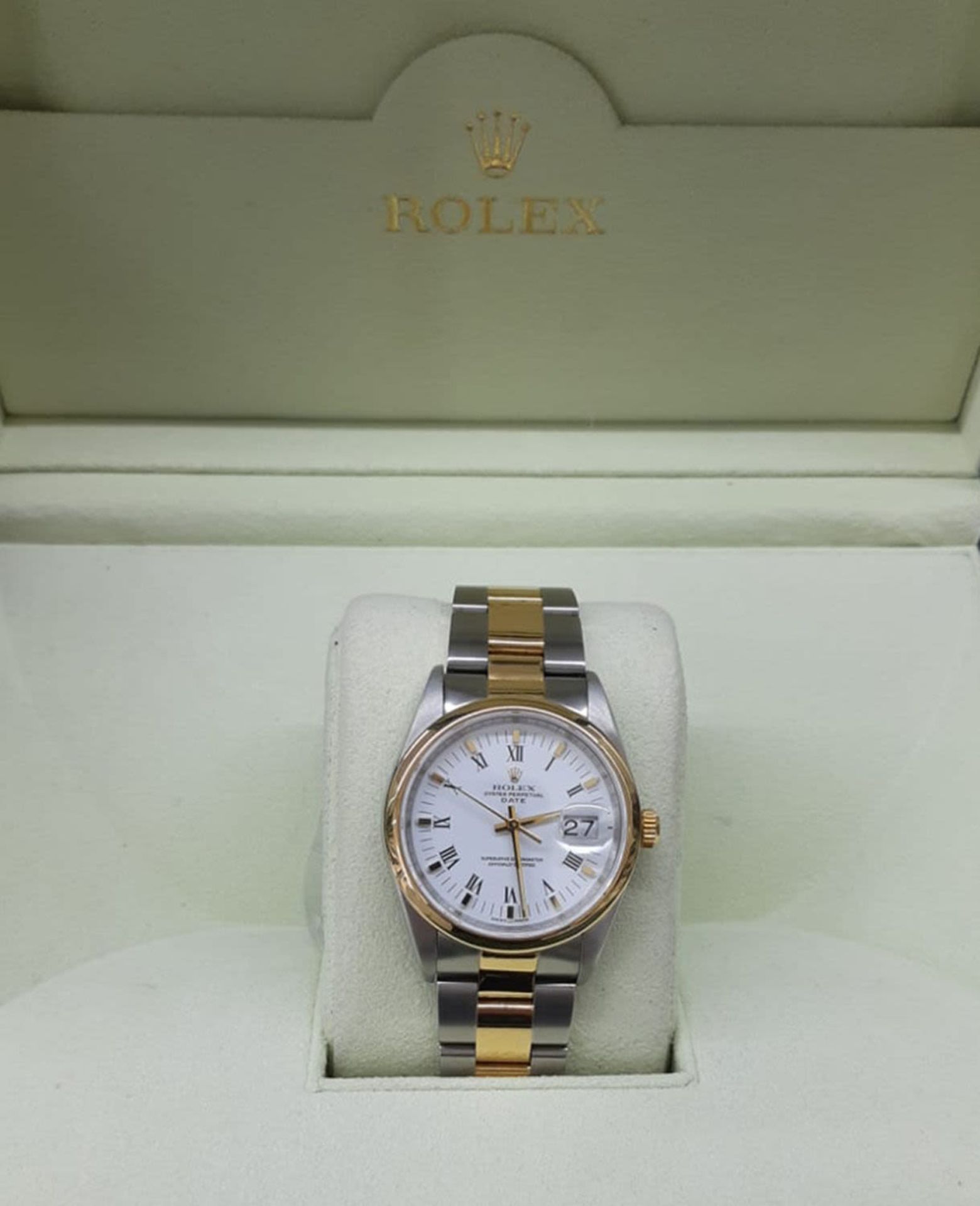 Rolex Oyster Perpetual Date, unisex cadet size, in steel and 18k gold - Image 3 of 3