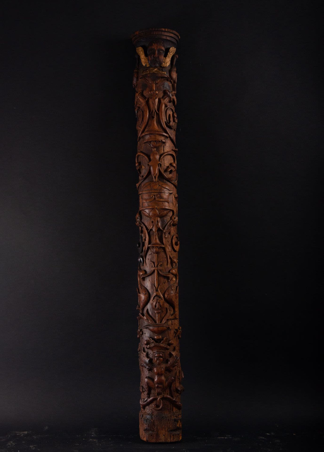 Plateresque column or Pilaster in pinewood, Spanish Renaissance work from the 16th century