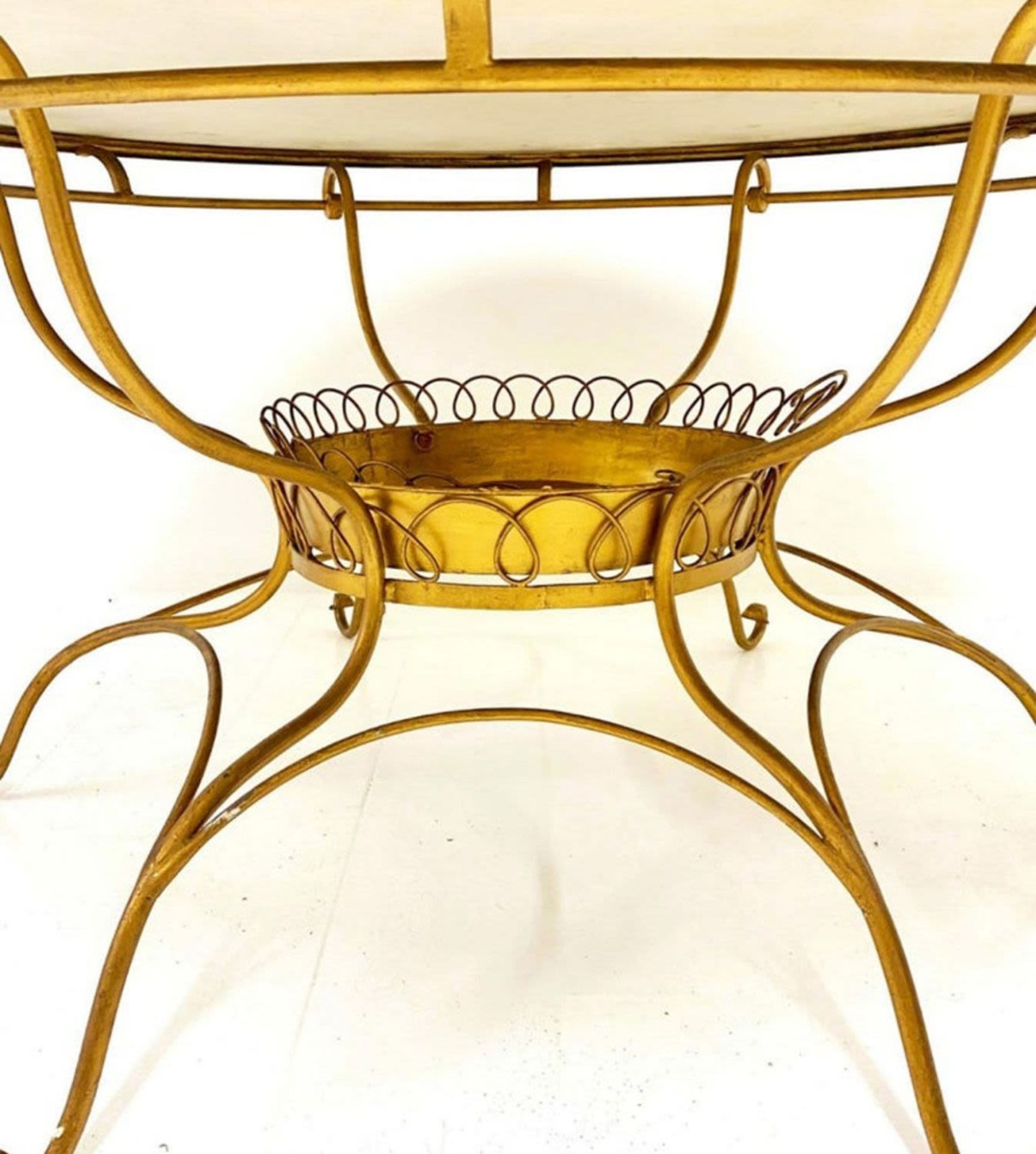 Italian table "Años 40" in golden wrought iron and marble top - Image 4 of 6