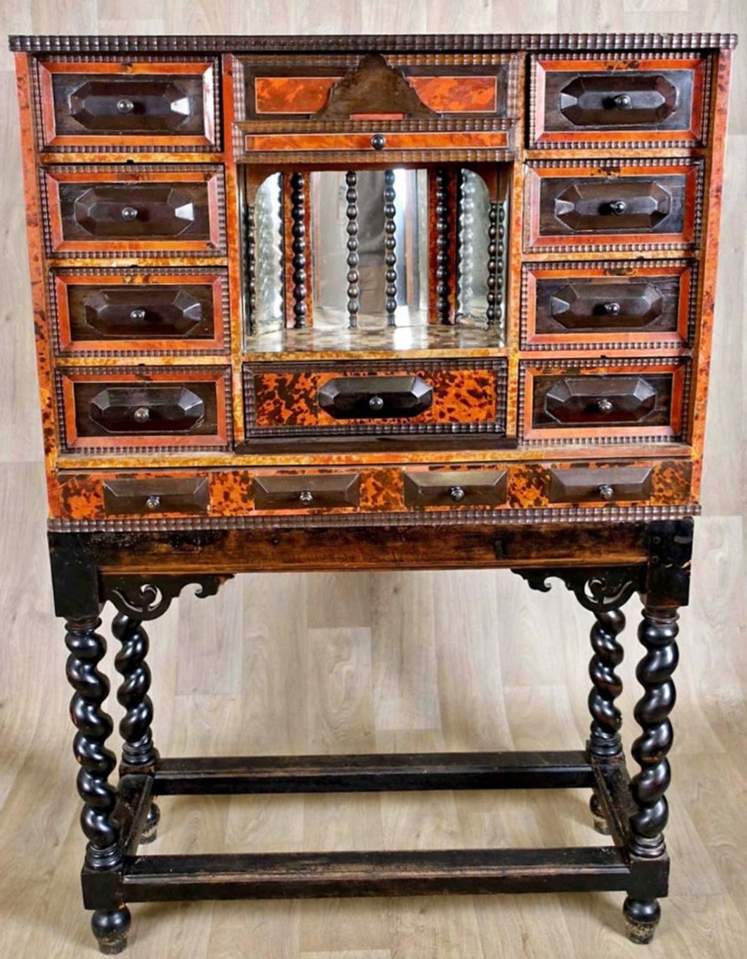 Dutch Cabinet in Tortoiseshell and Rosewood, 17th century