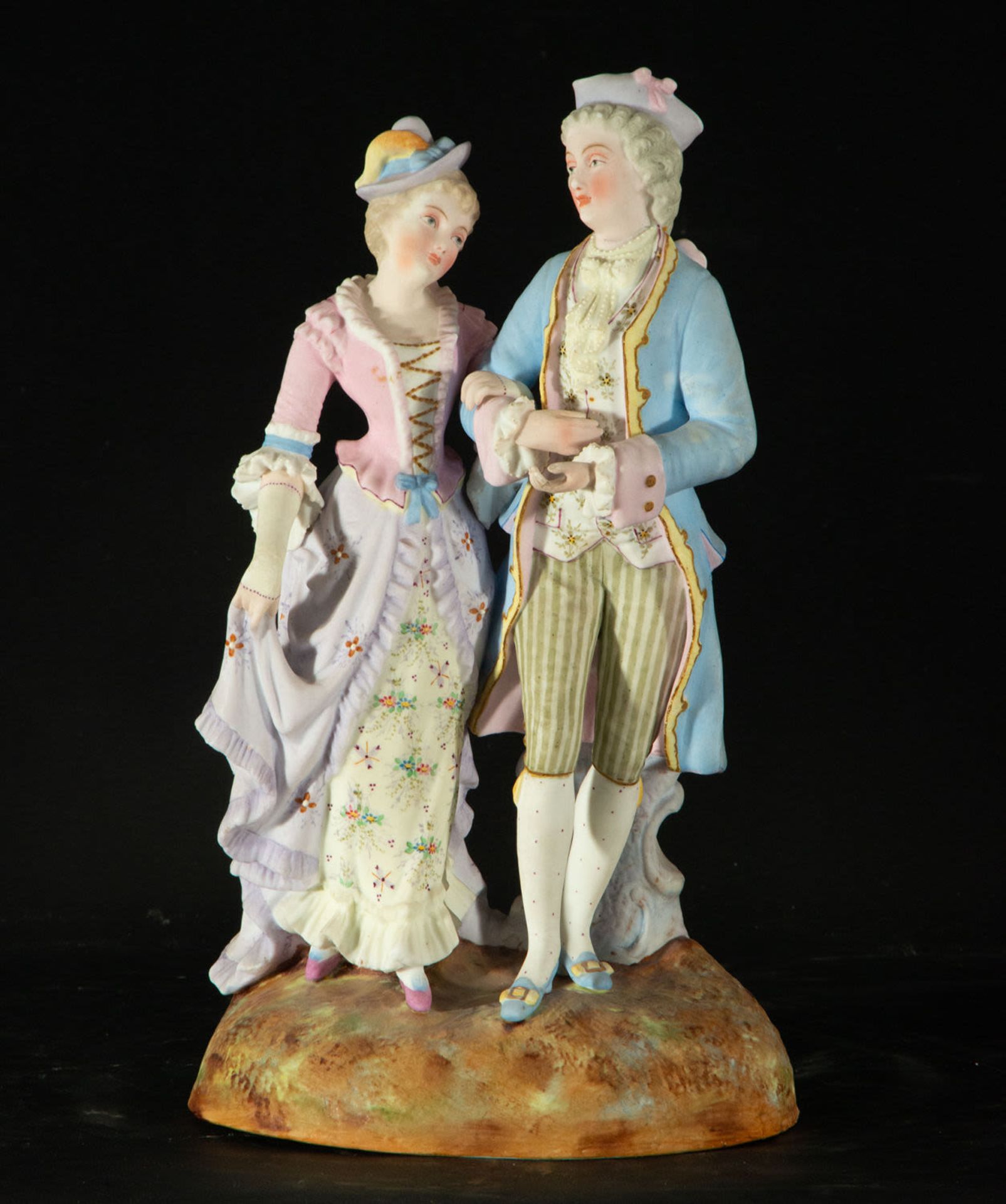 Porcelain couple in love, France, 19th century - Bild 2 aus 9