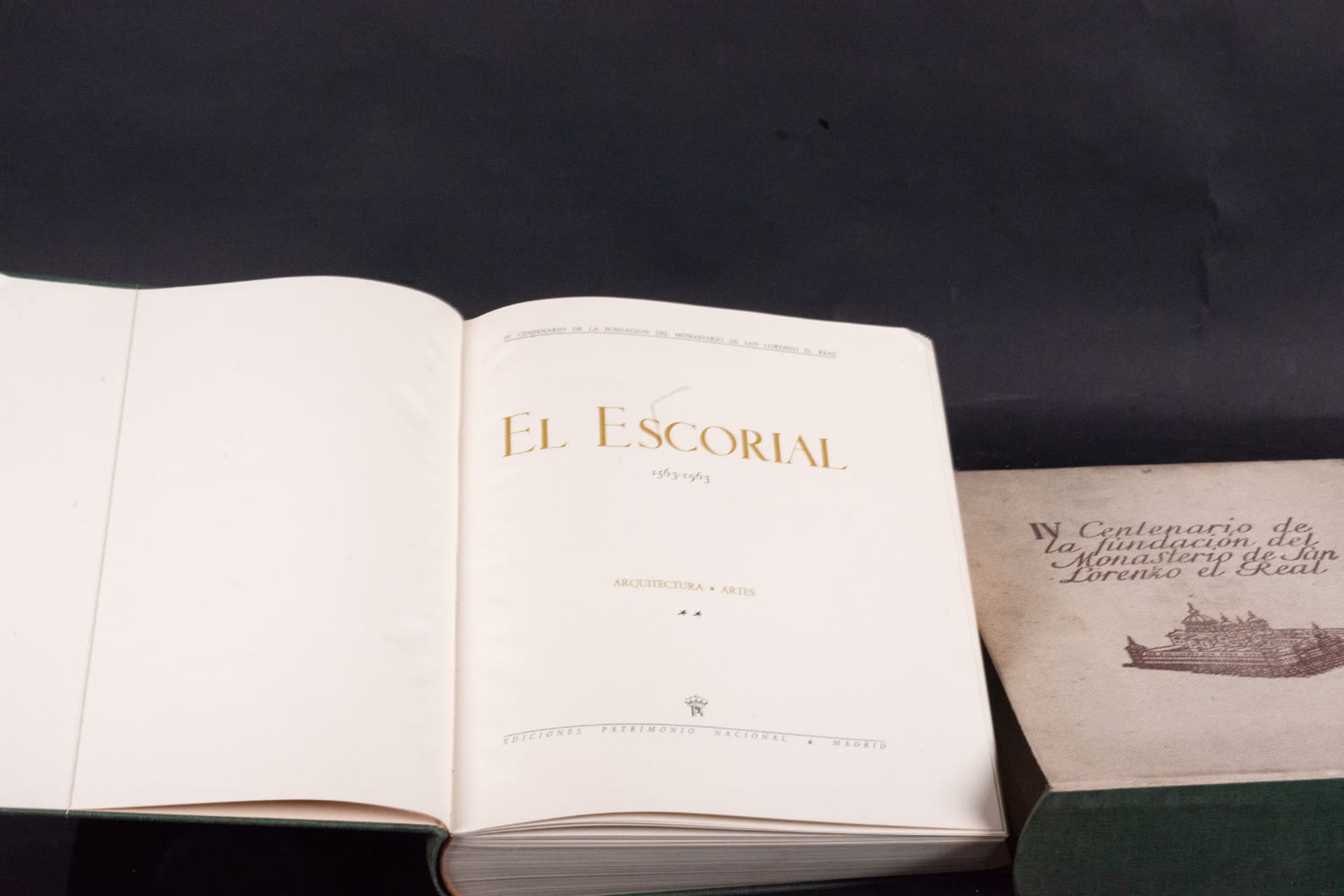 El Escorial (1563 - 1564). Vol II - Image 3 of 7