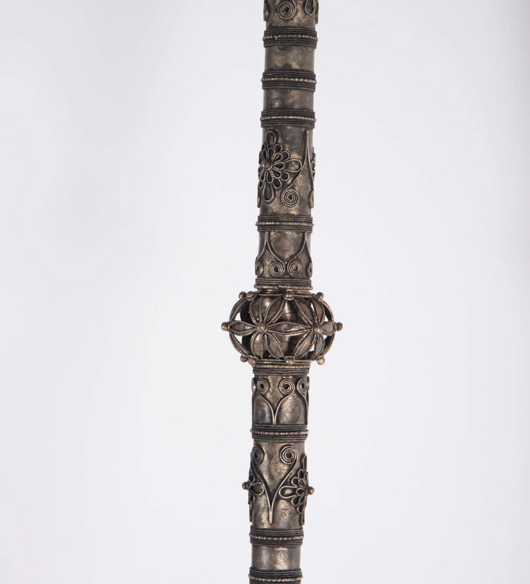 Indonesian Ceremonial Silver Pipe, 19th Century - Image 4 of 8