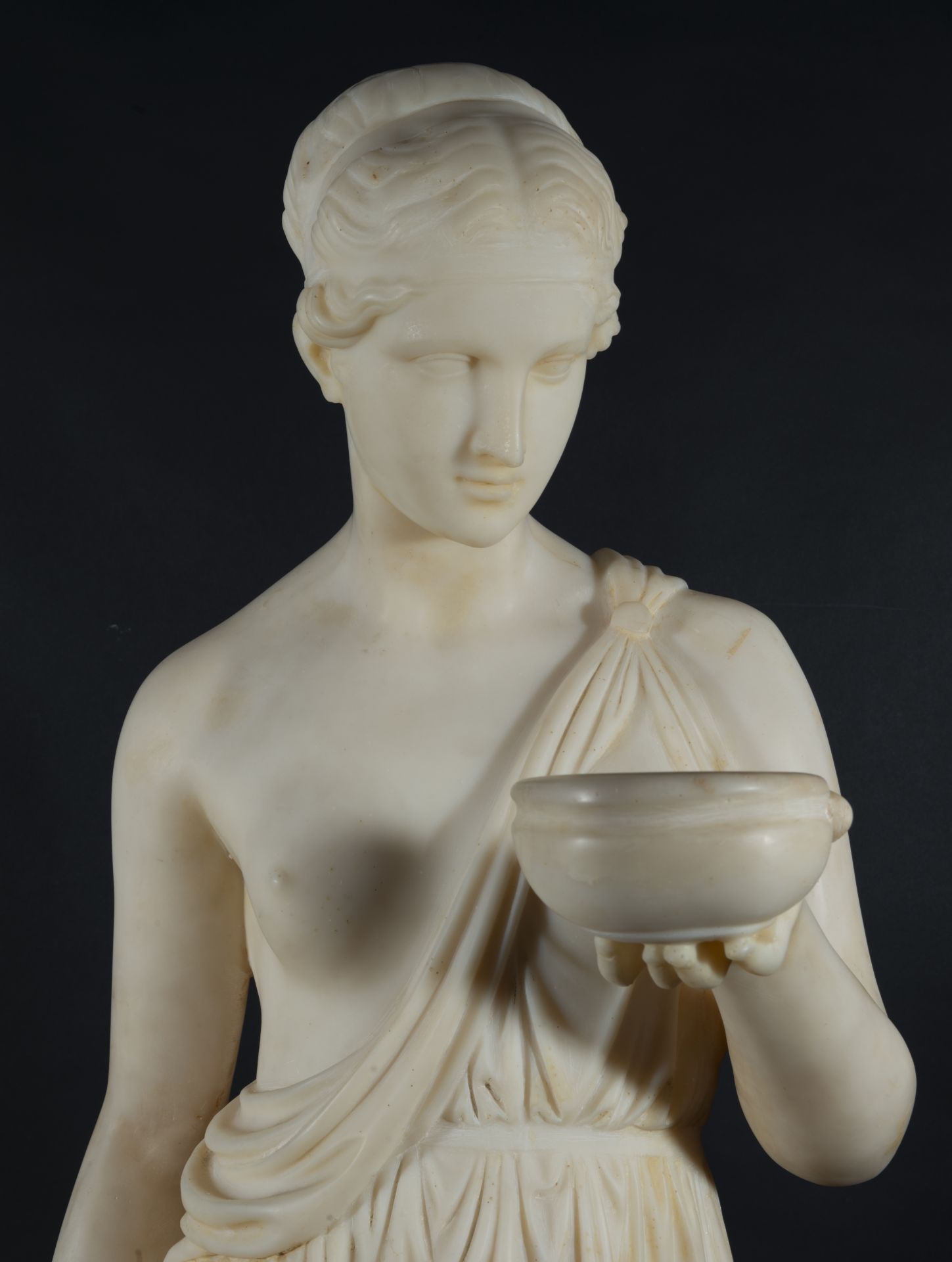 Large Decorative Italian Venus in carved Italian Alabaster for interior decoration, 20th century - Image 2 of 6