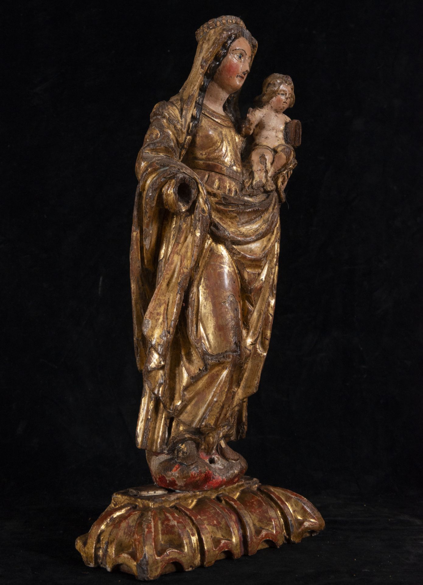Virgen del Sombrero with Child God in Arms, Hispano Flemish school of the 16th century, Burgos or Pa - Image 3 of 4